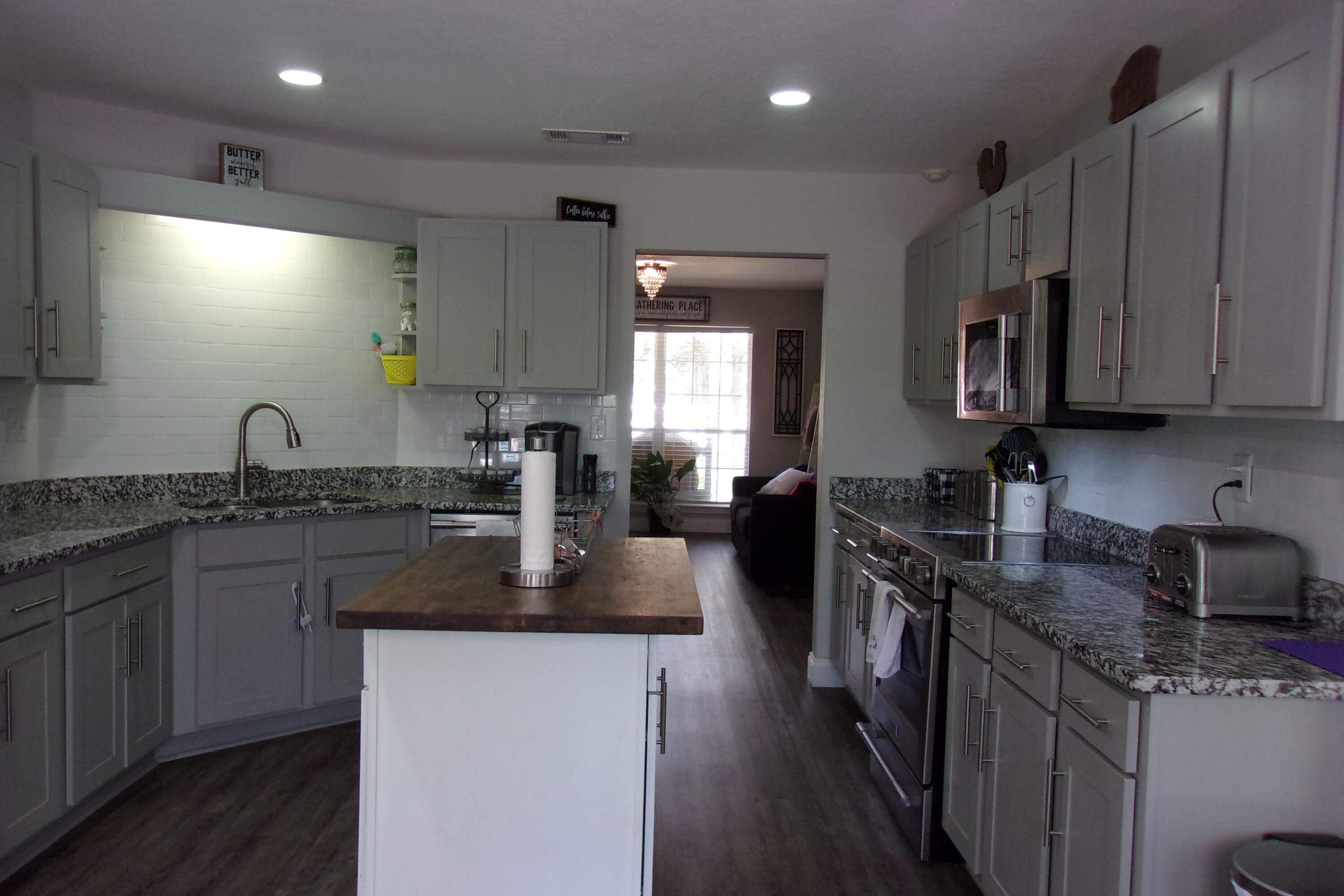 COUNTRYWOOD EST - Residential