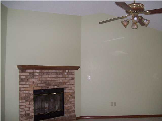 KINGS CROSSING PH 1 - Residential Lease