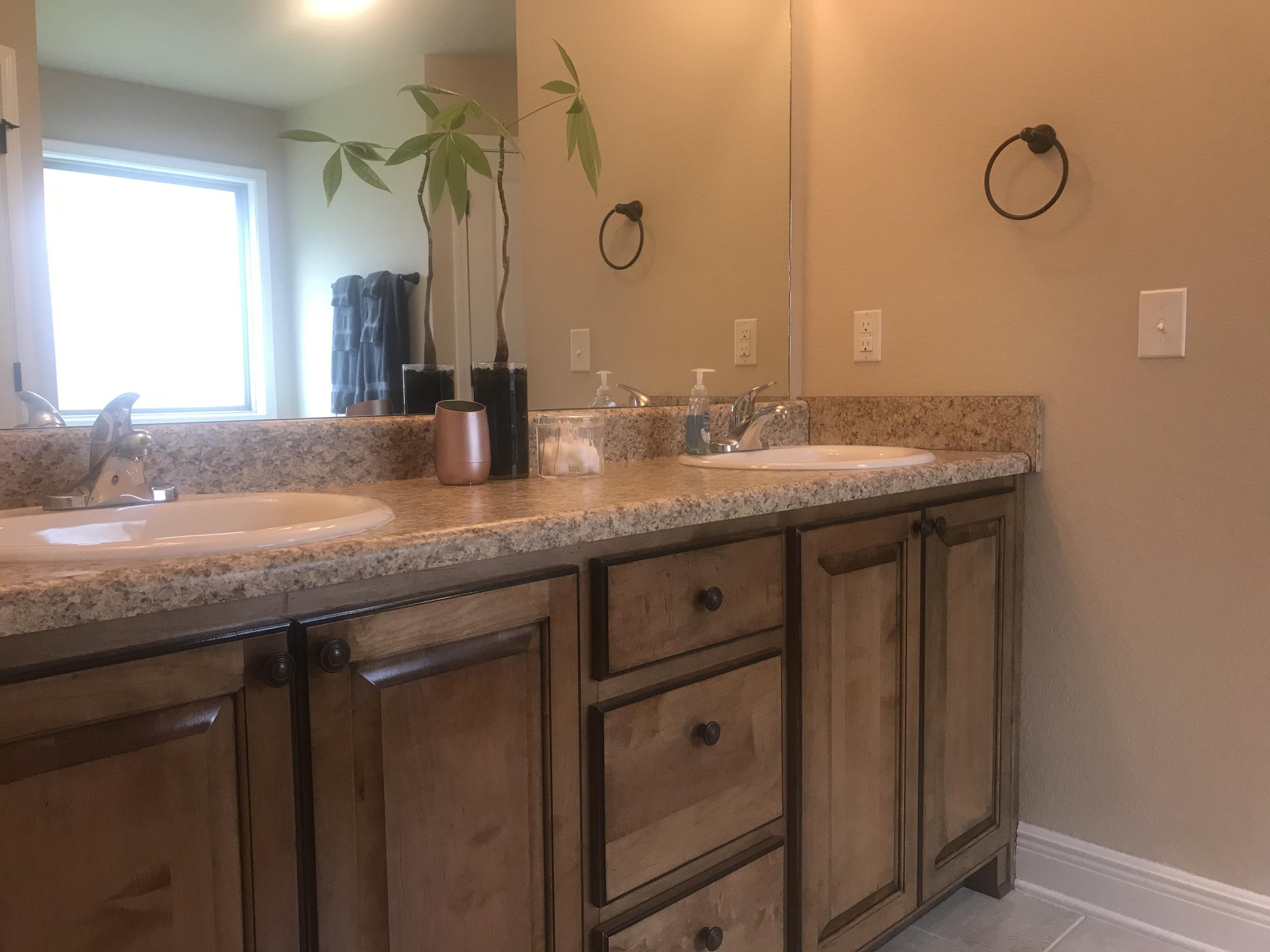 FOX VALLEY - Residential