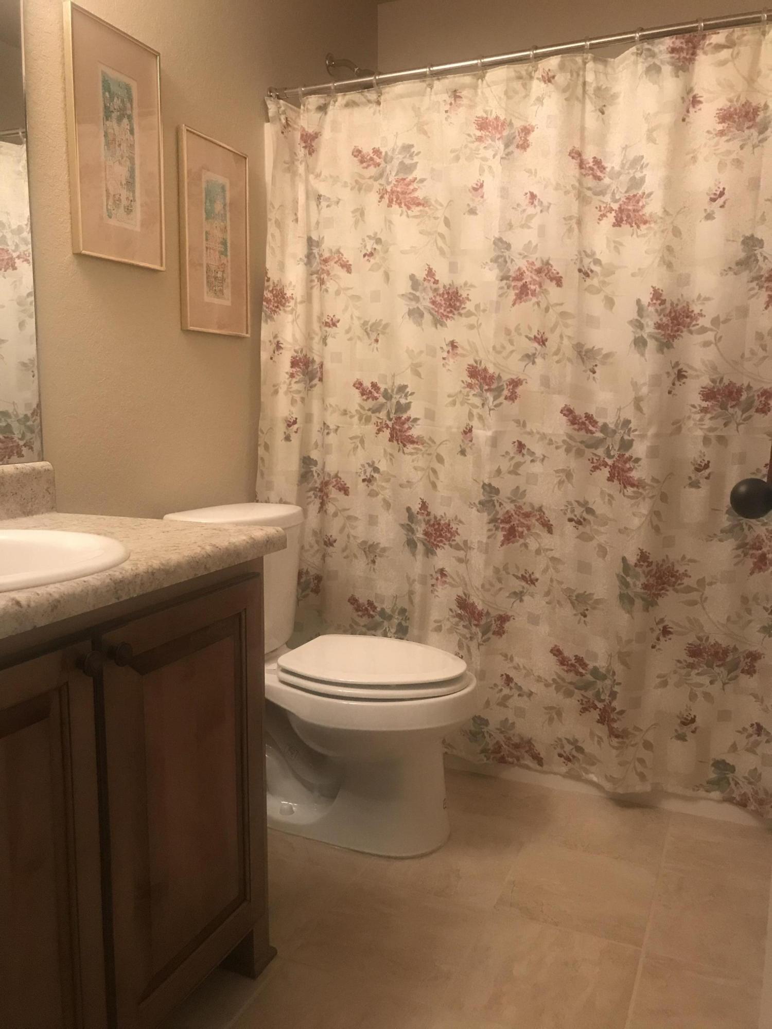 FOX VALLEY - Residential