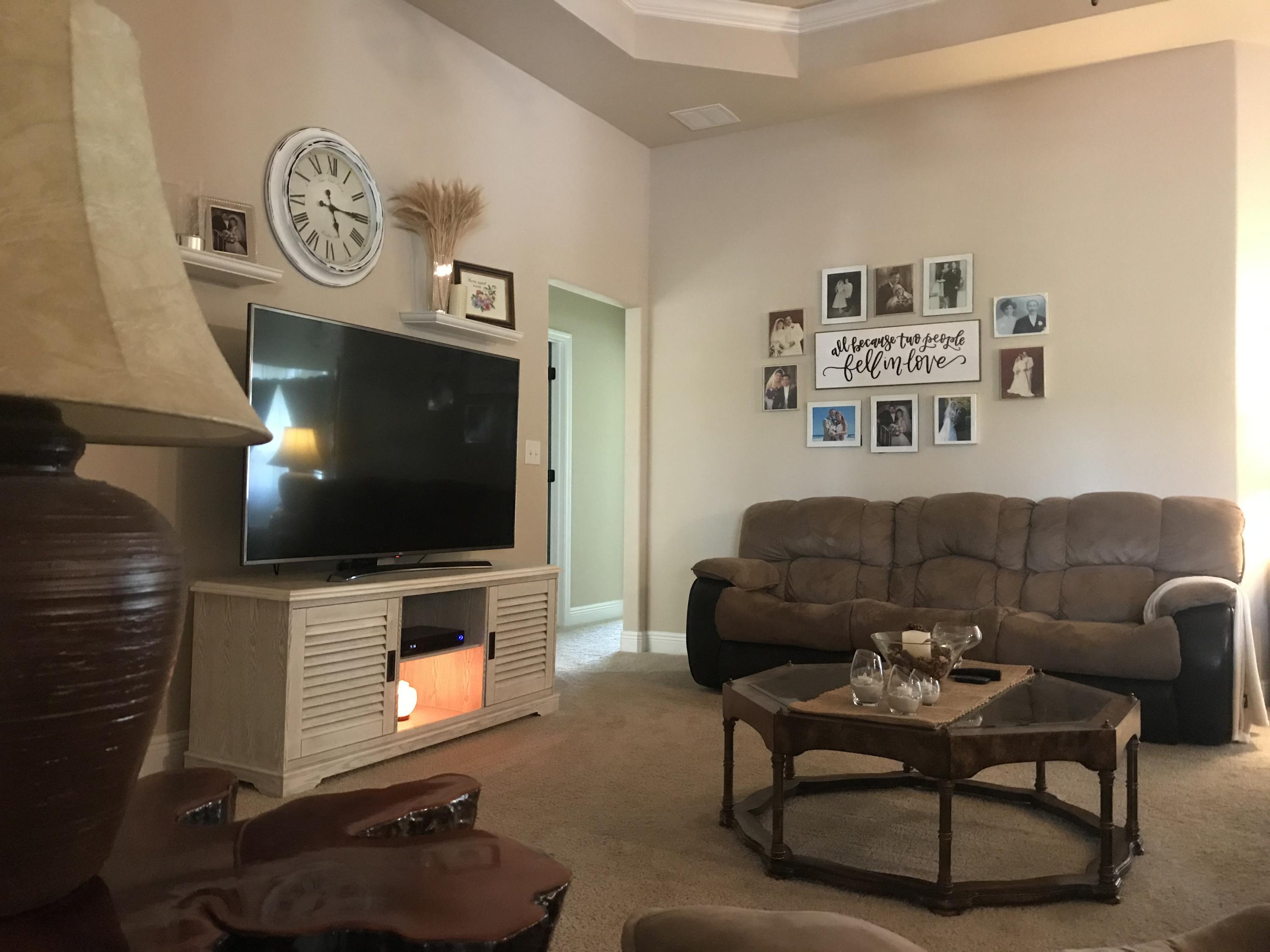 FOX VALLEY - Residential