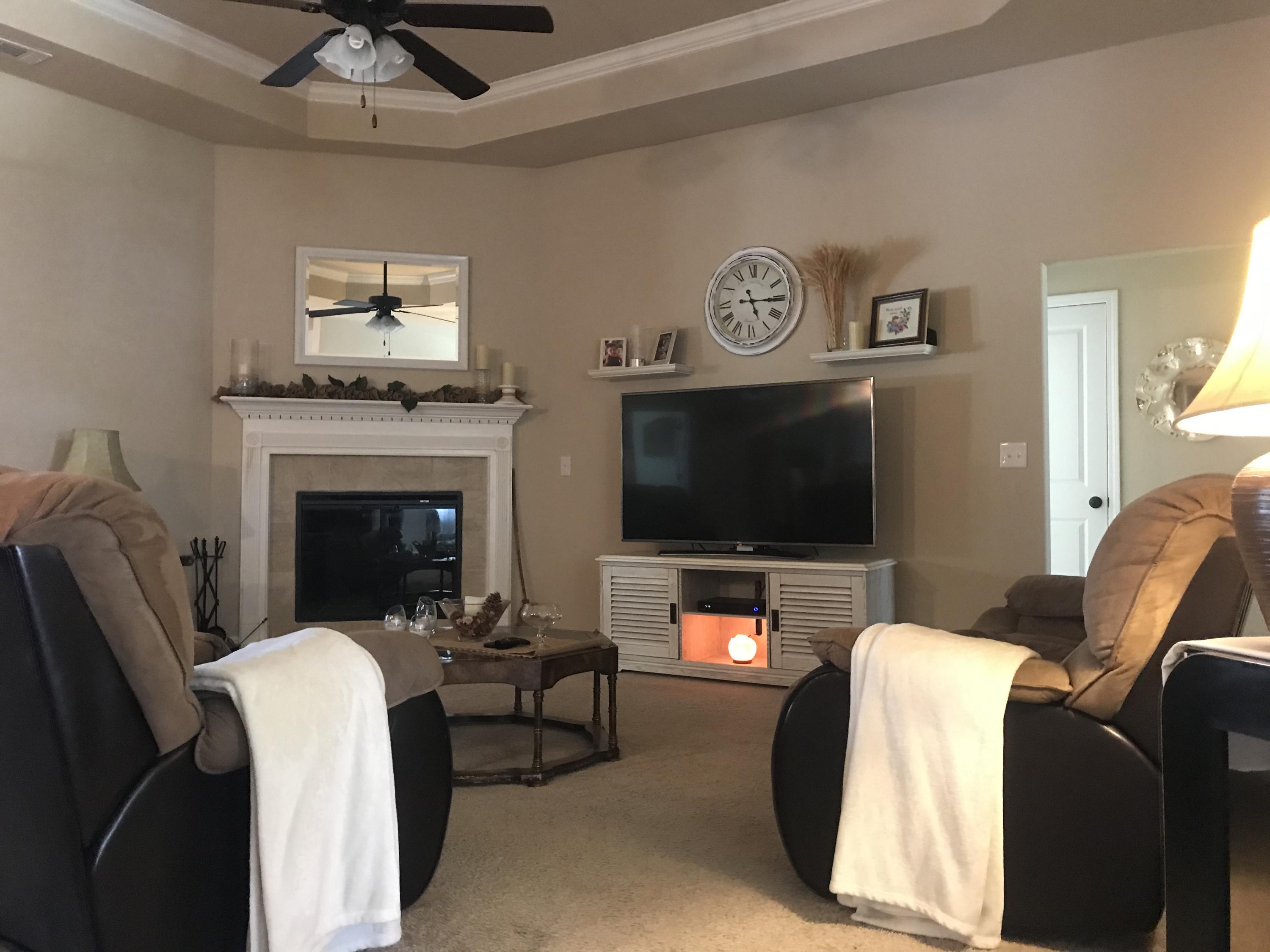 FOX VALLEY - Residential