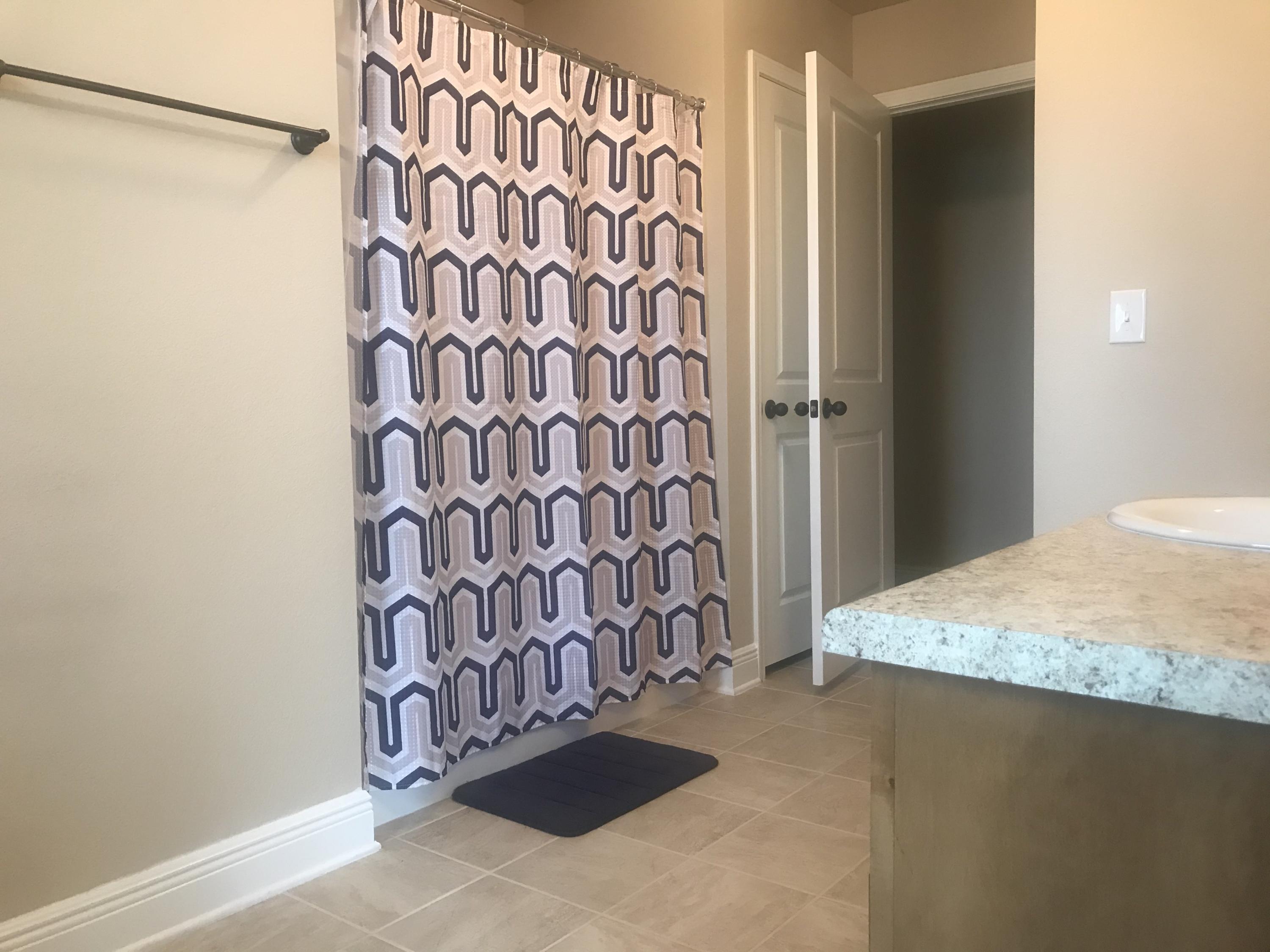 FOX VALLEY - Residential