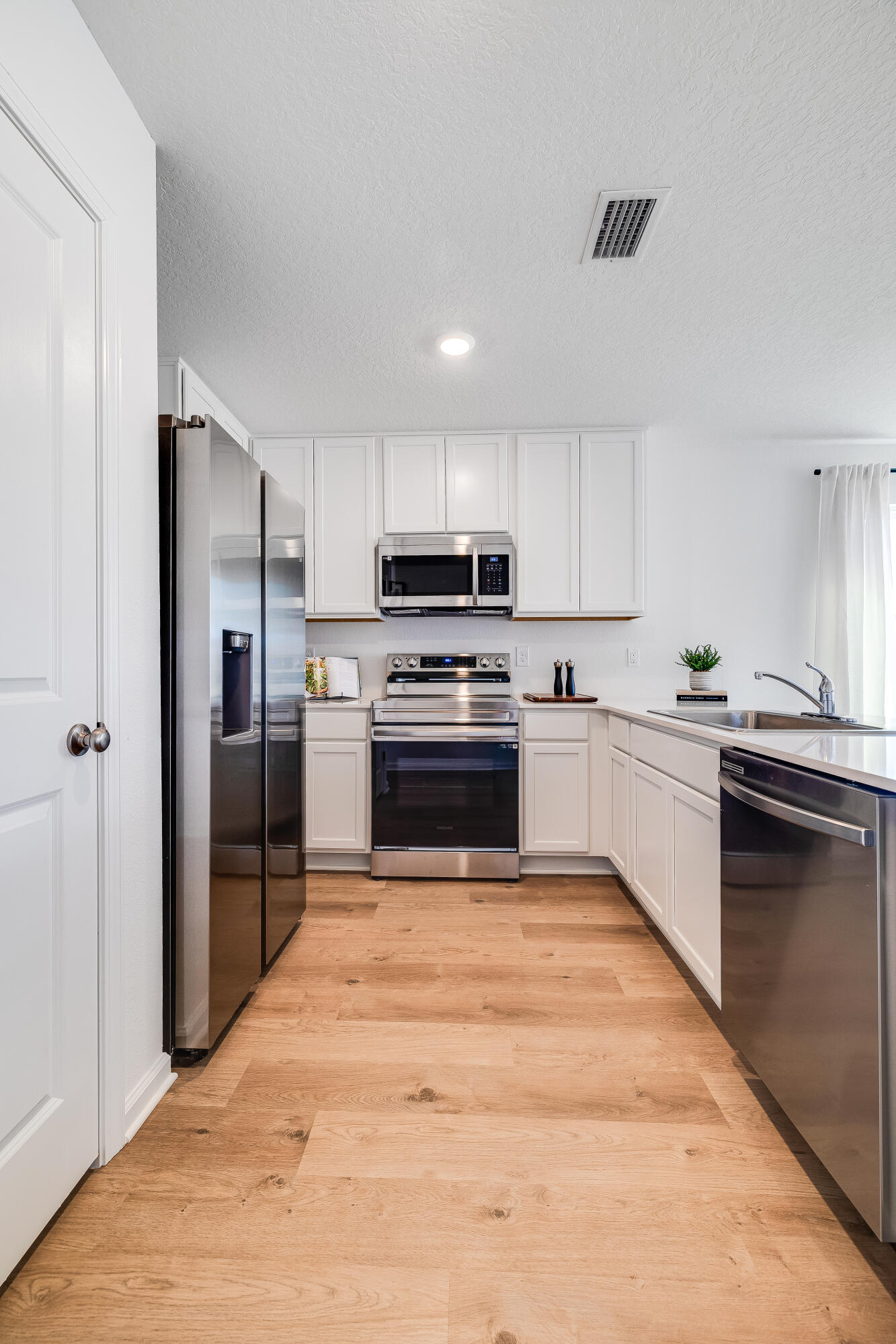 Magnolia Ridge - Residential