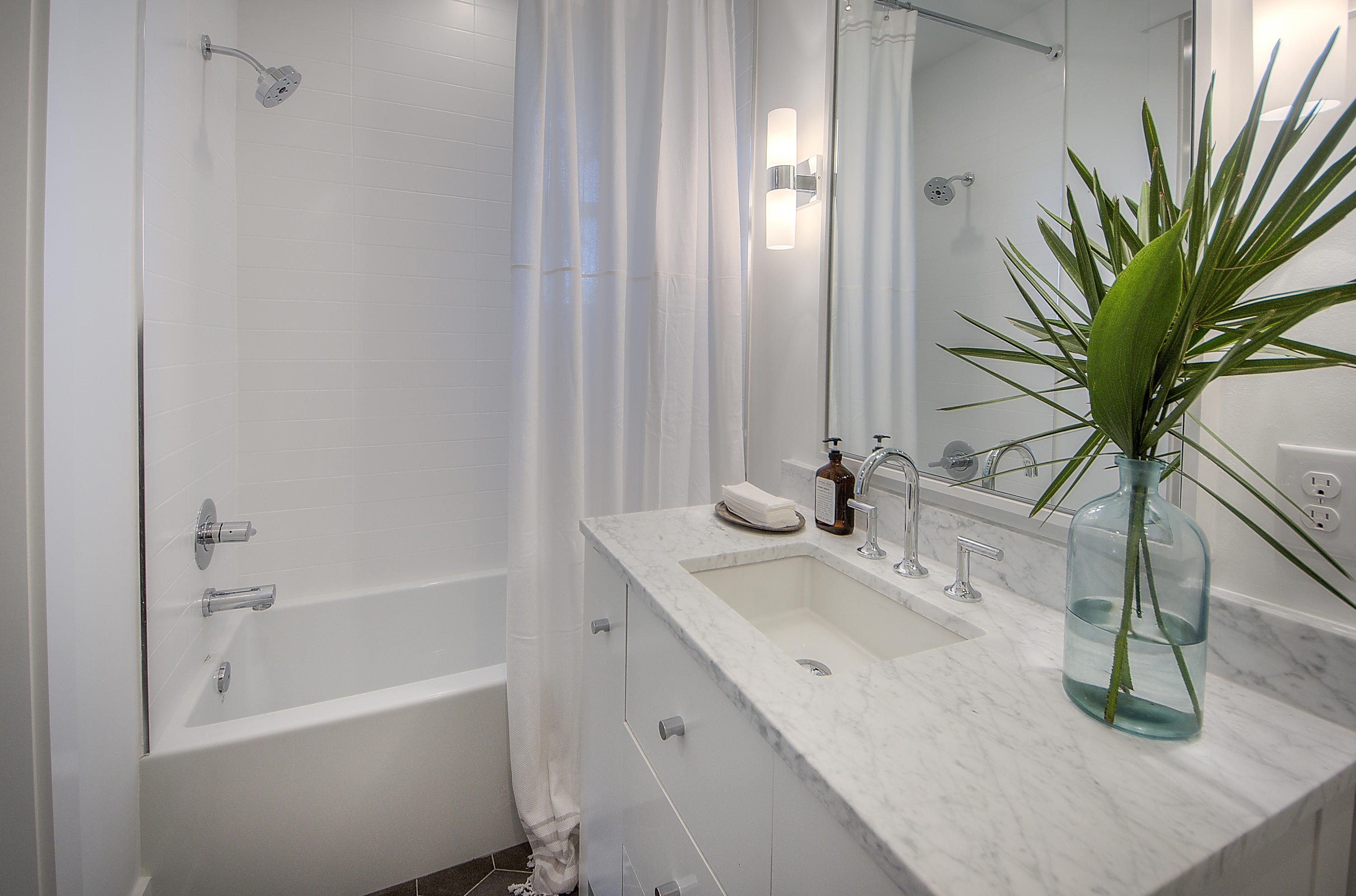 GRAYTON BEACH - Residential