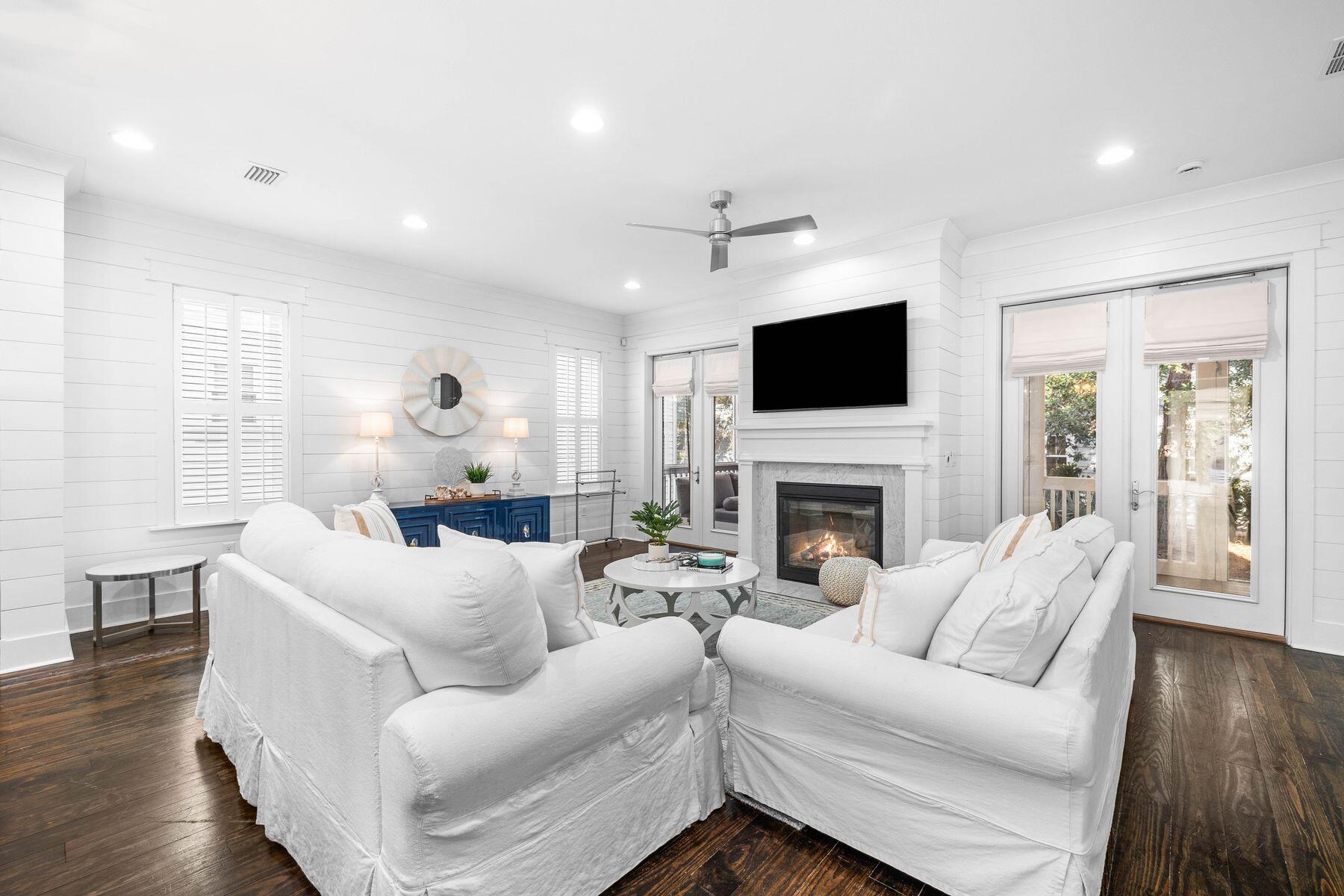 NATUREWALK AT SEAGROVE - Residential