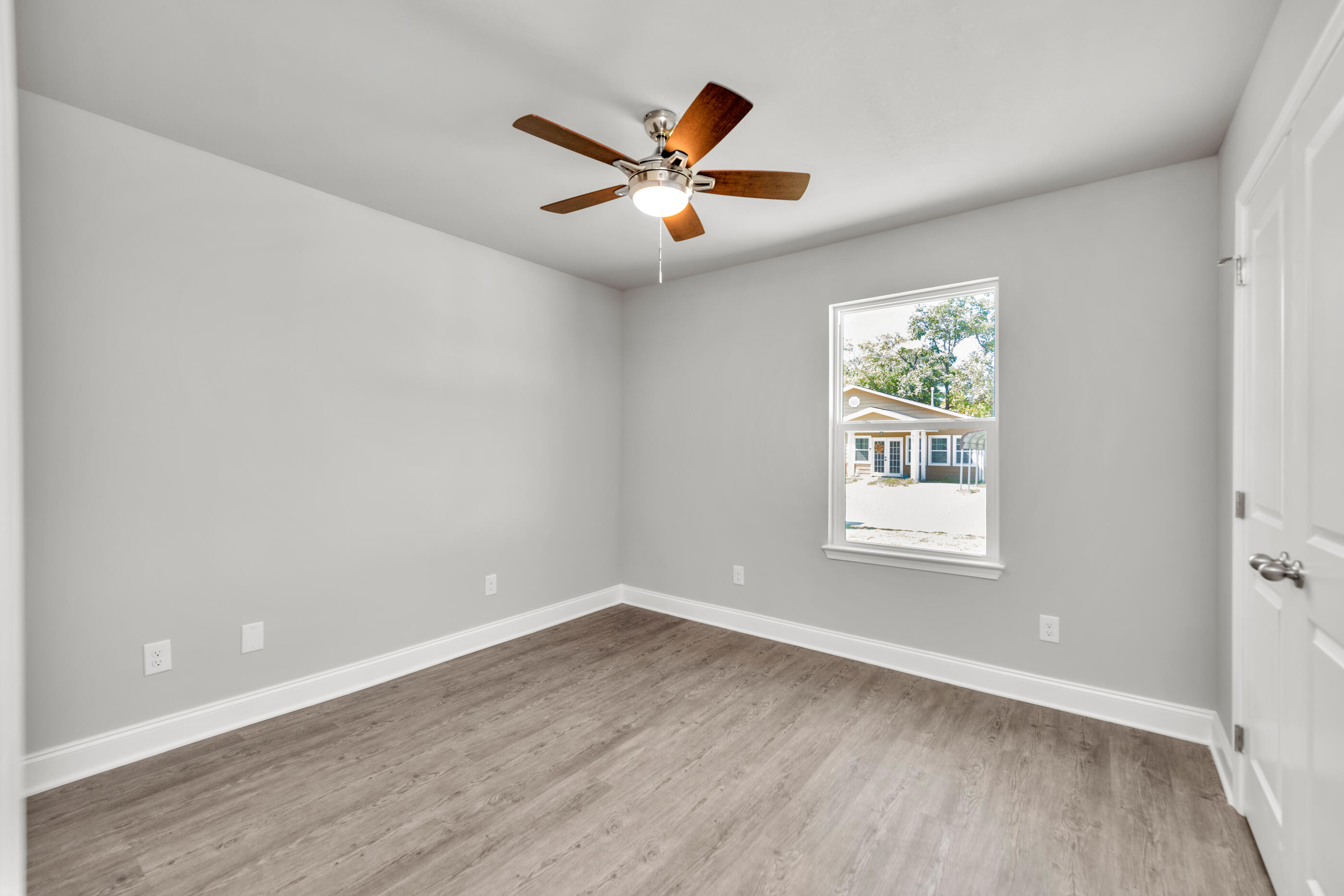 SEASHORE VILLAGE - Residential Lease