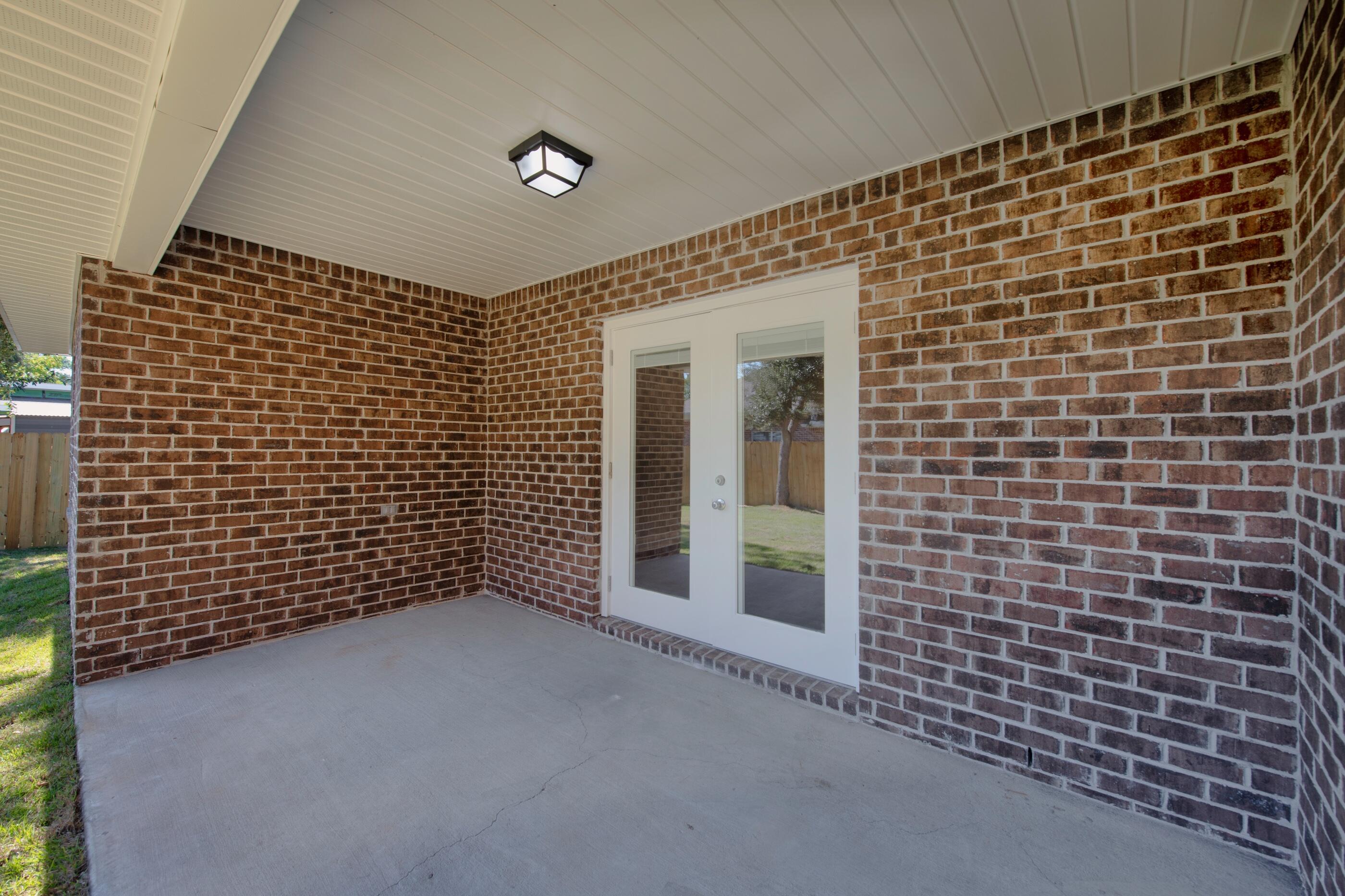 SEASHORE VILLAGE - Residential Lease