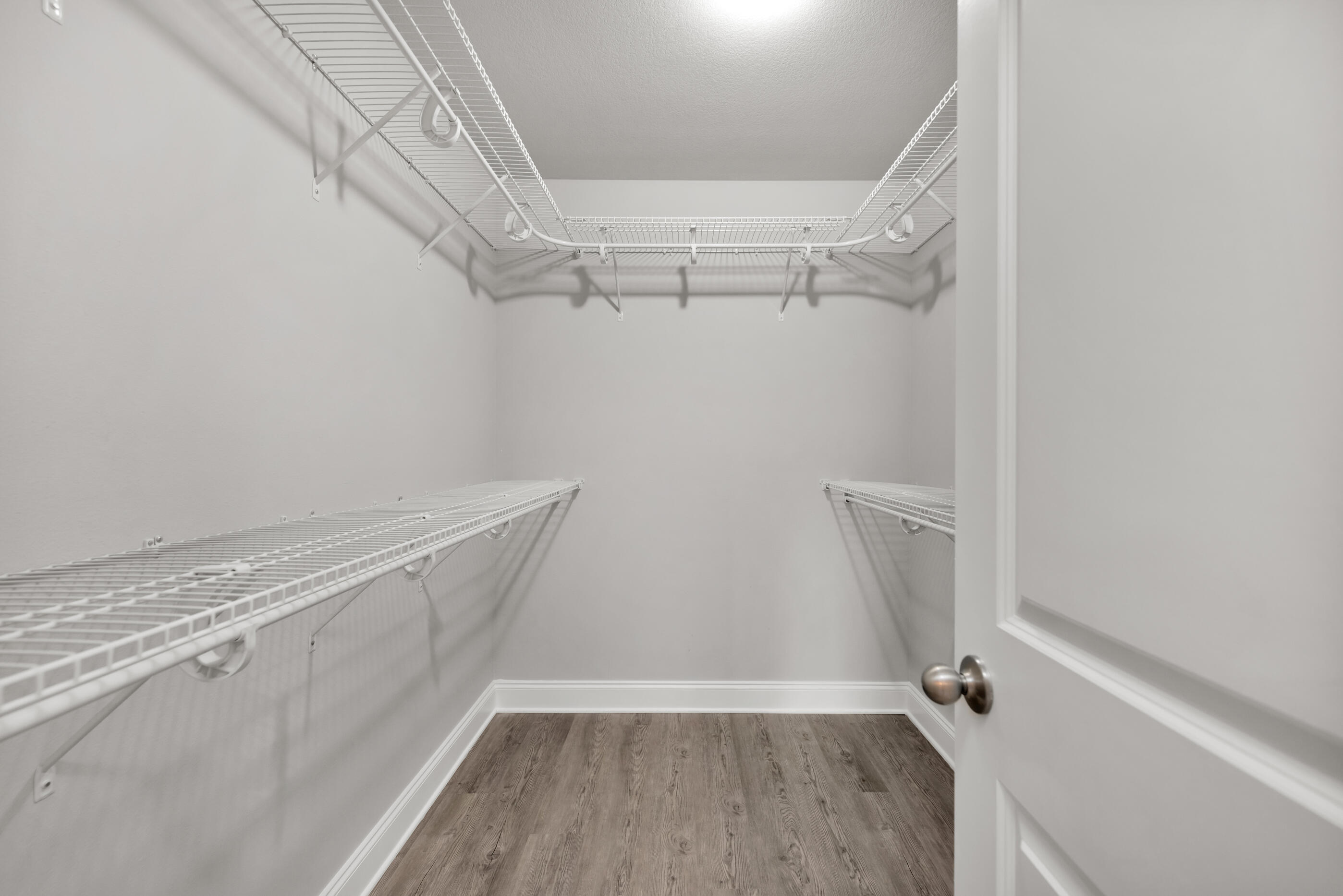 SEASHORE VILLAGE - Residential Lease