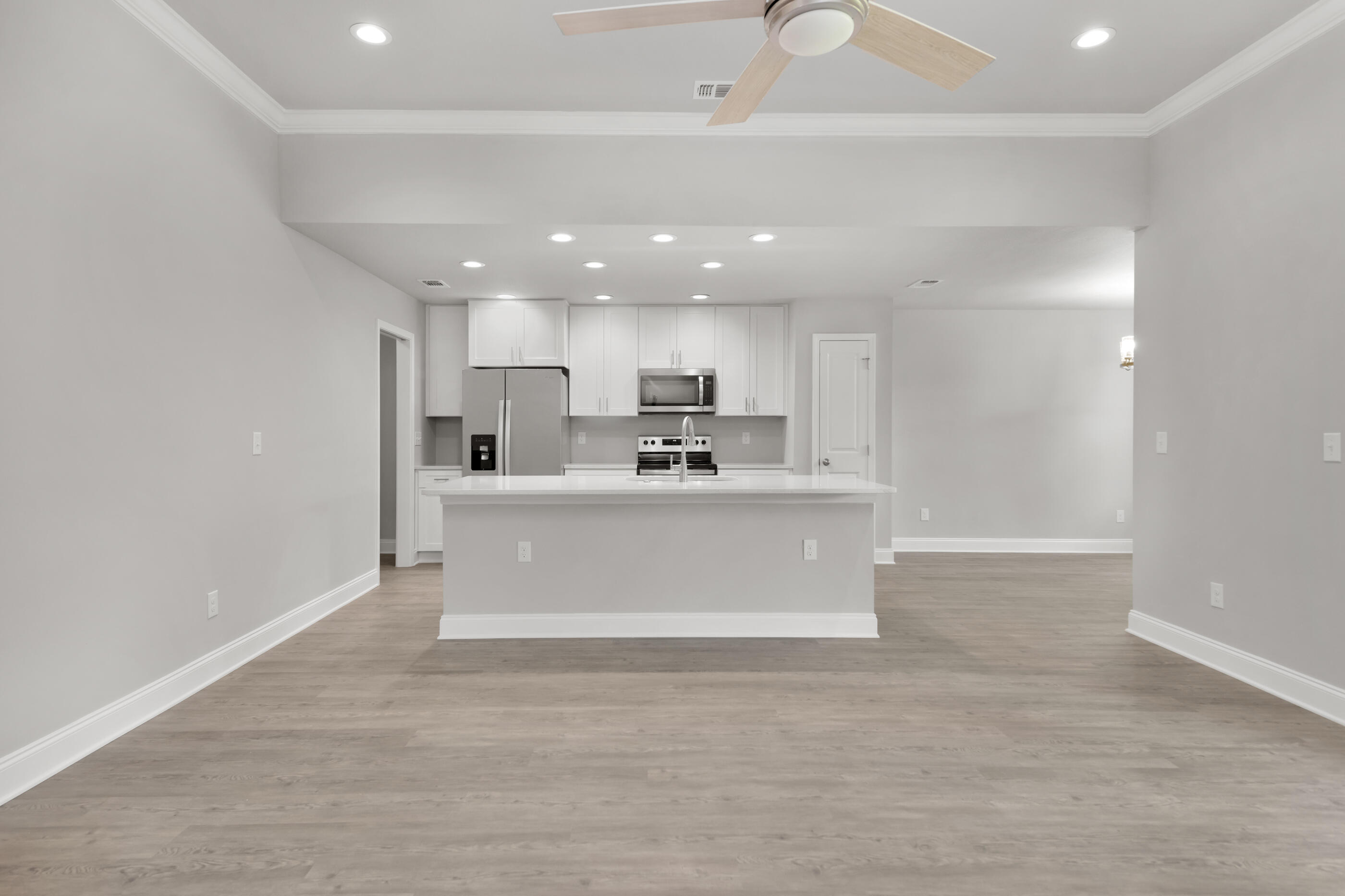 SEASHORE VILLAGE - Residential Lease