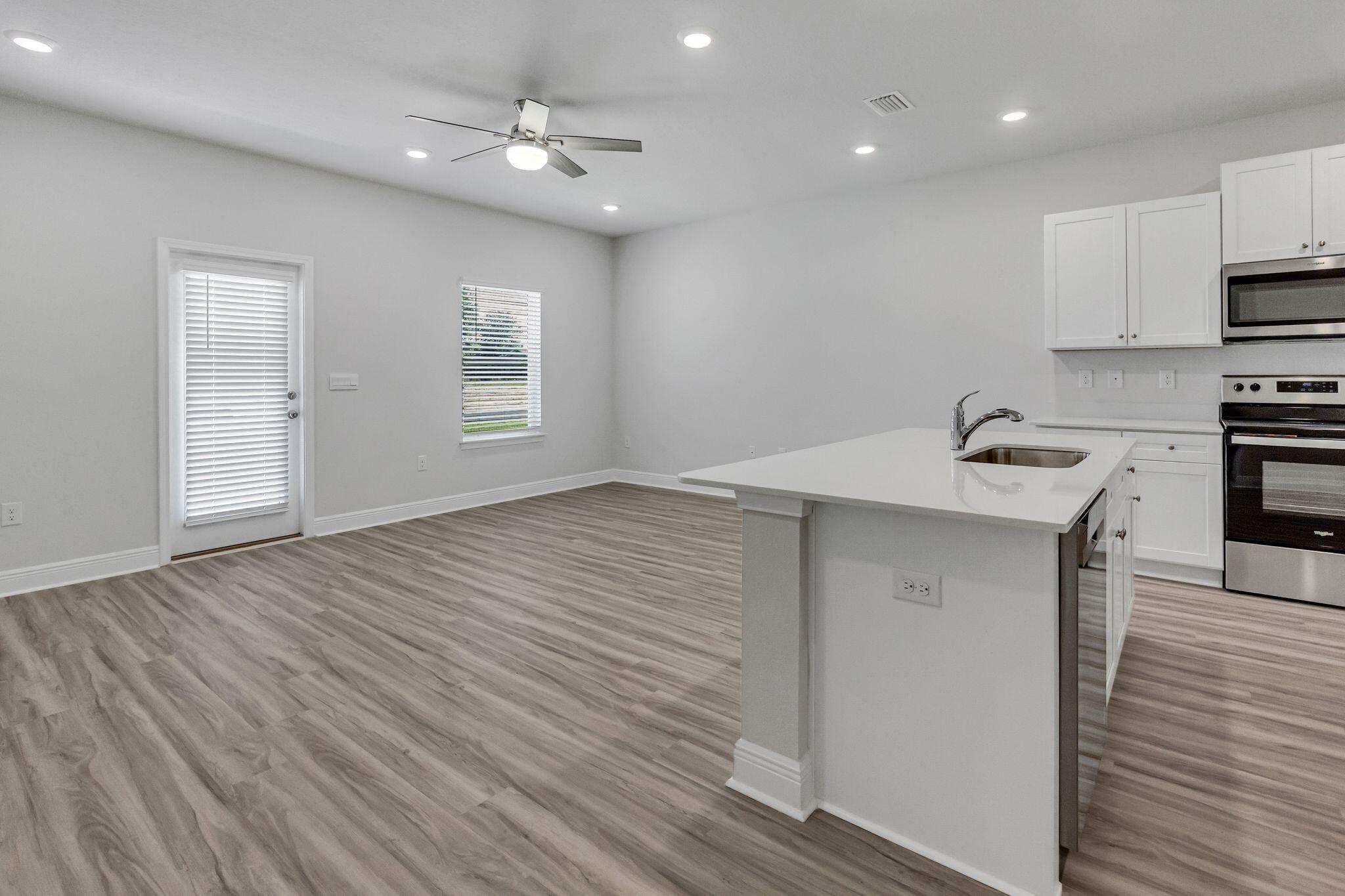 BRITTANY OAKS VILLAS - Residential Lease