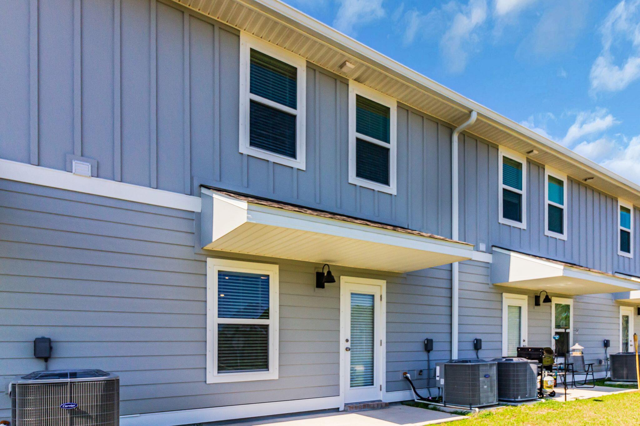 BRITTANY OAKS VILLAS - Residential Lease