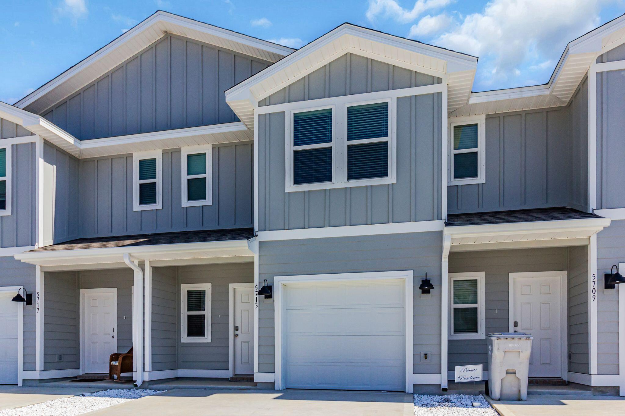 BRITTANY OAKS VILLAS - Residential Lease