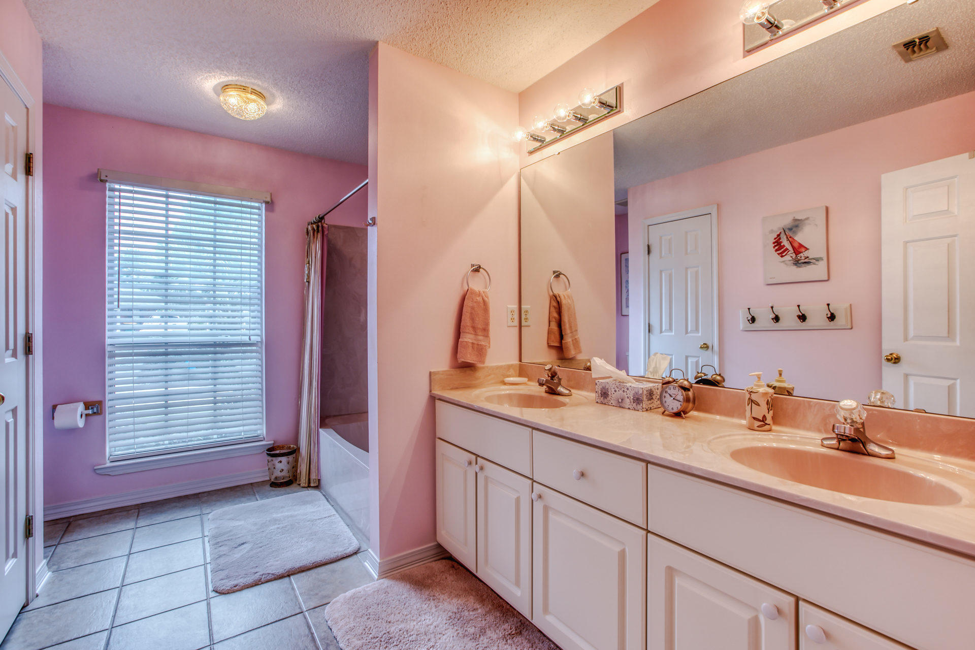 Emerald Bay - Residential