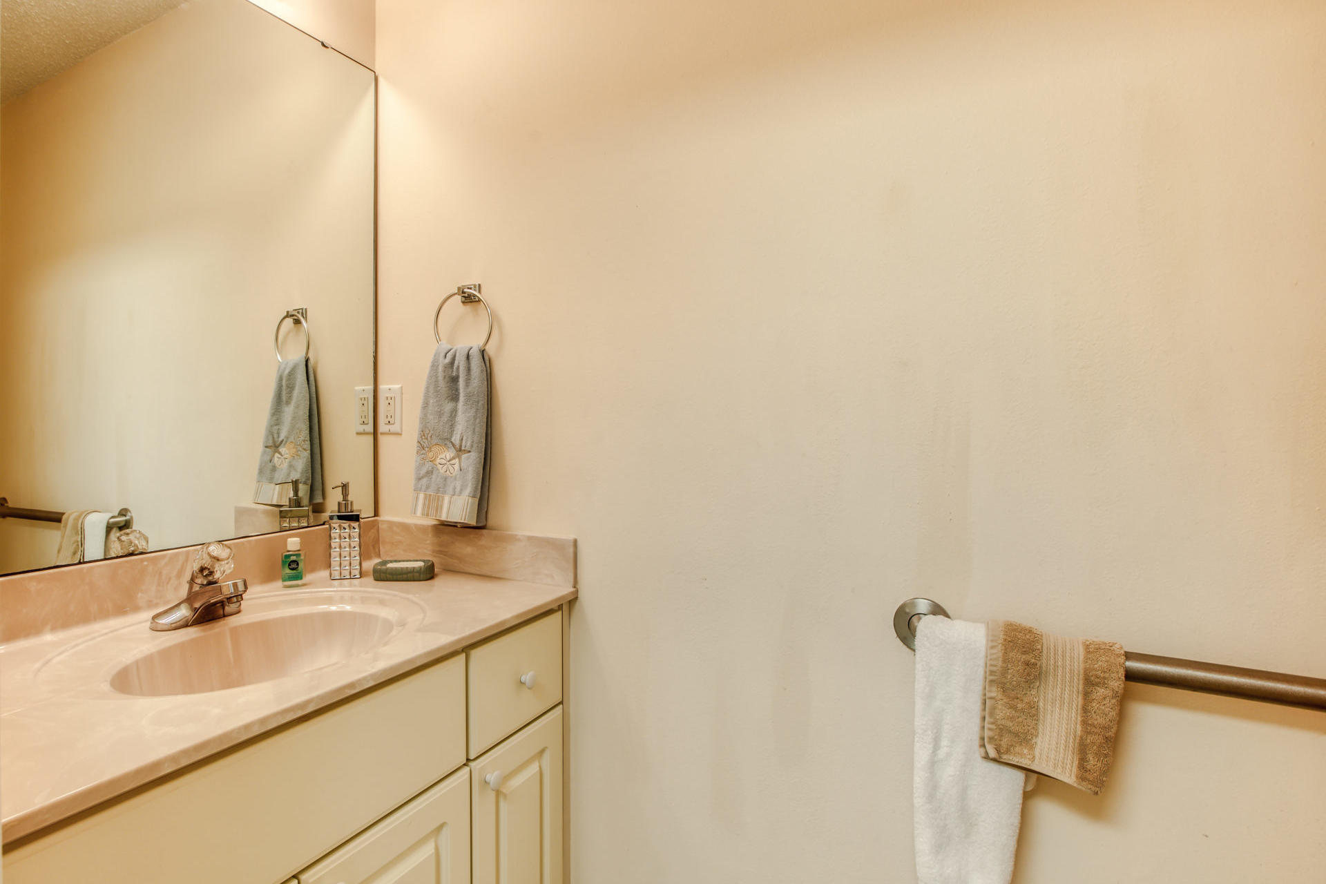 Emerald Bay - Residential