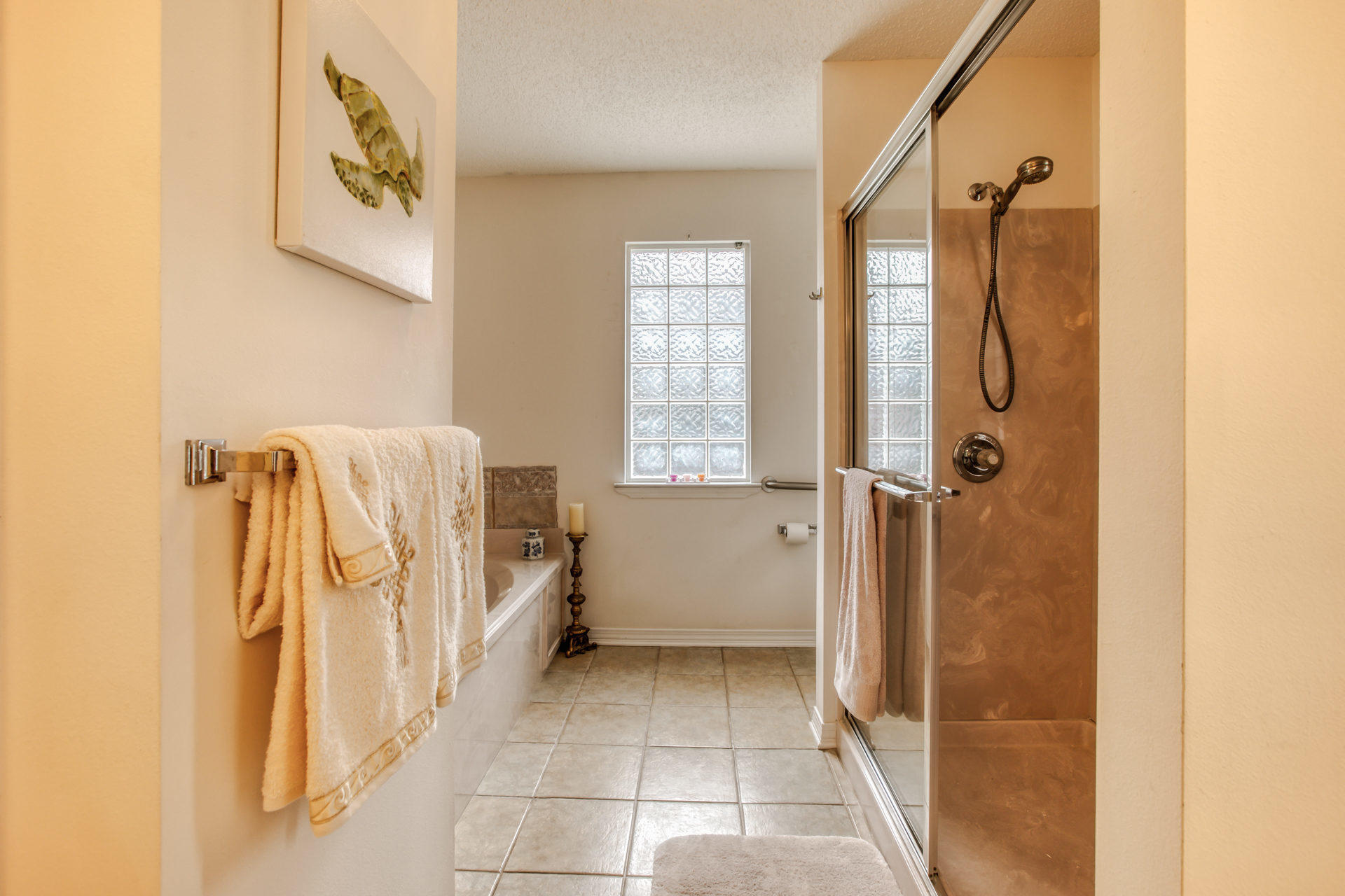 Emerald Bay - Residential