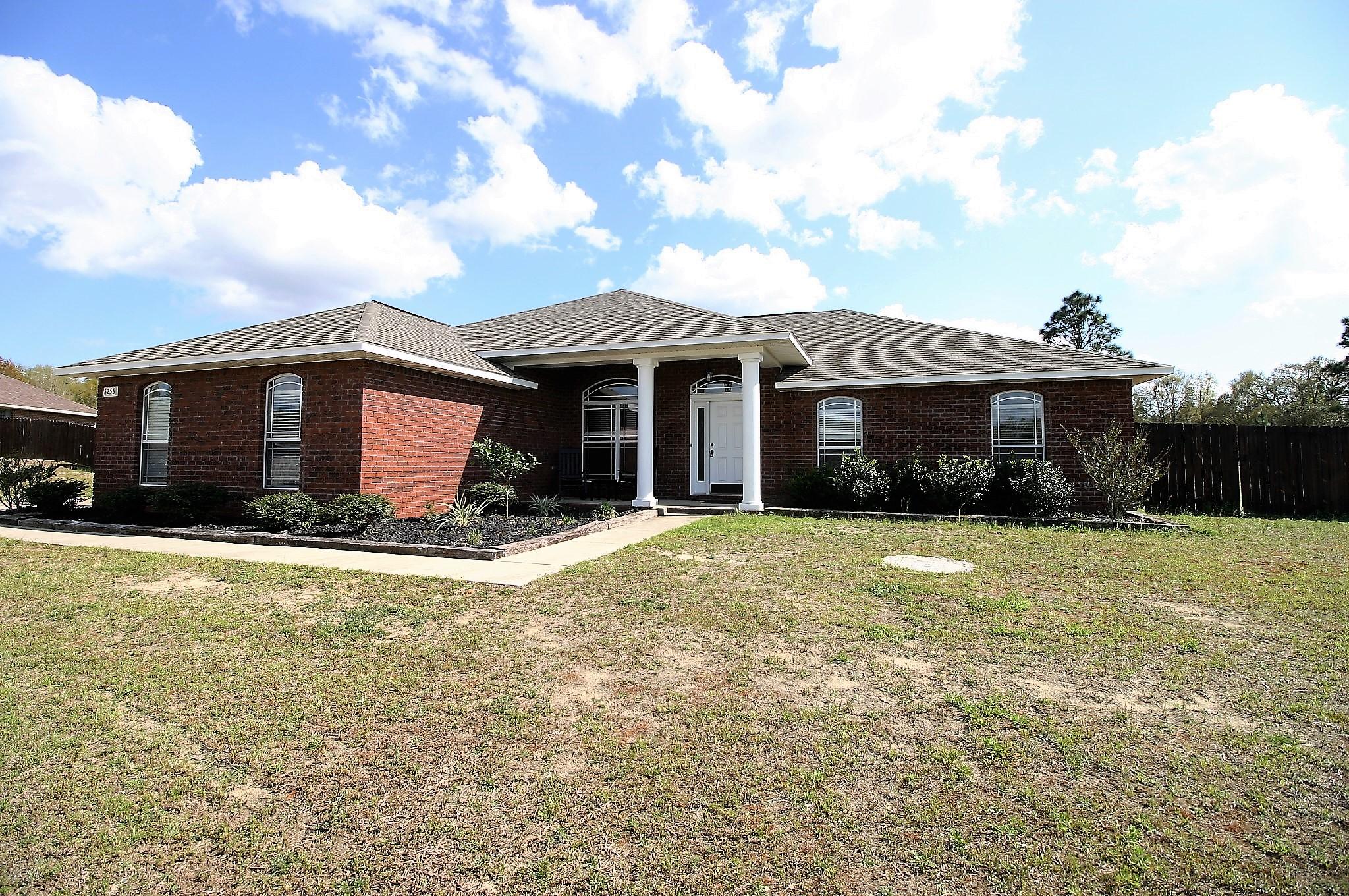 CARDINAL ESTATES - Residential Lease