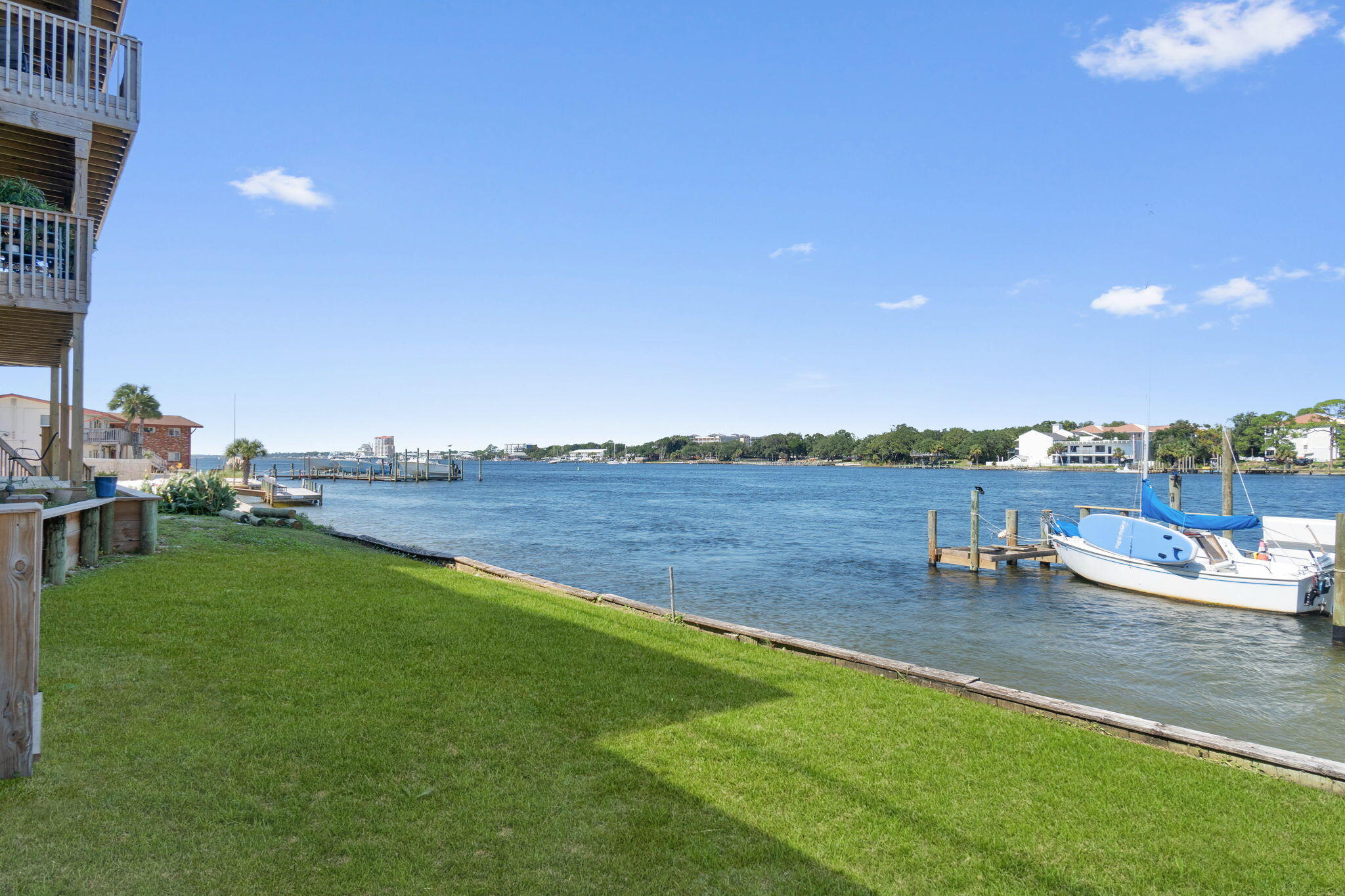 COMMODORES LANDING PH 3-A UNIT 119 - Residential