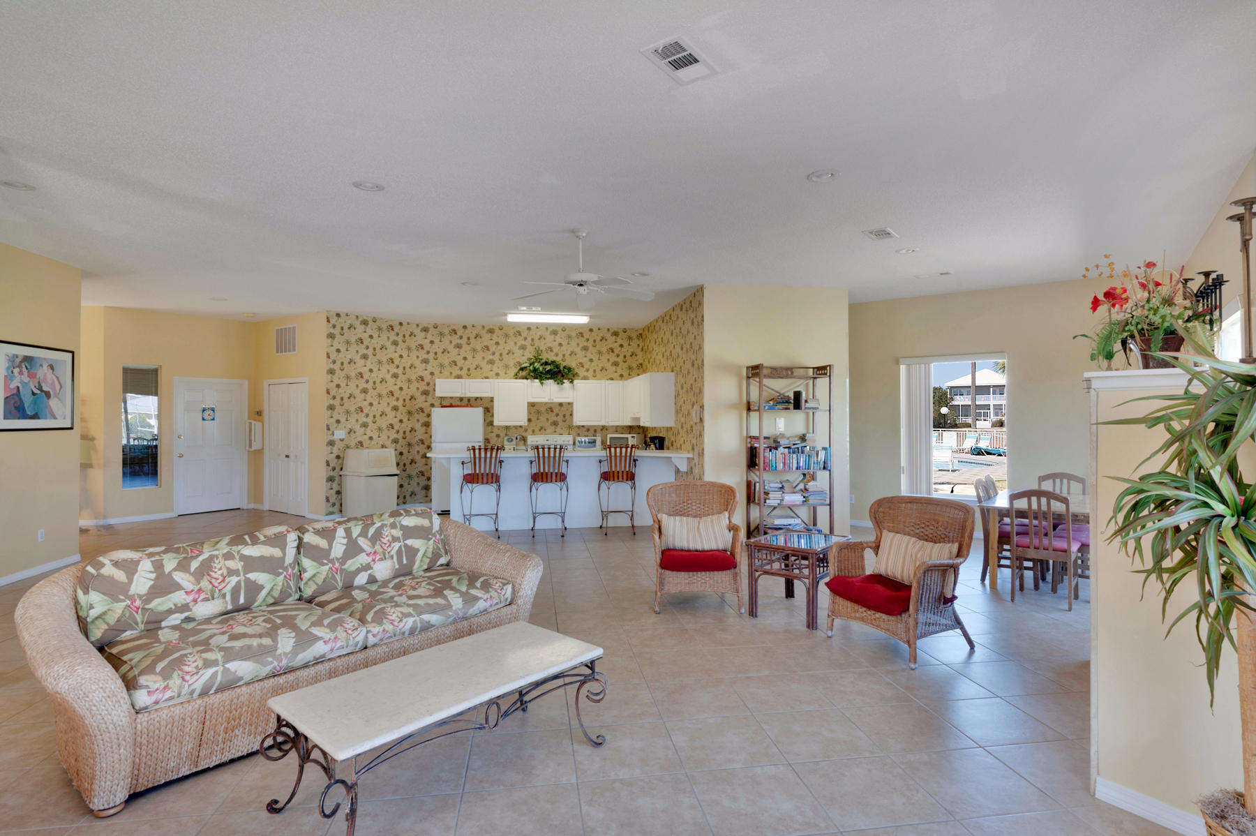 MARAVILLA CONDO 1 - Residential