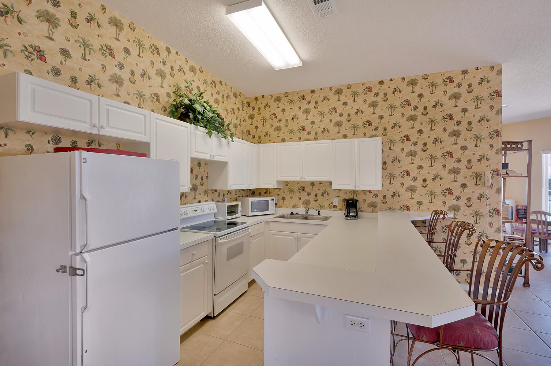 MARAVILLA CONDO 1 - Residential