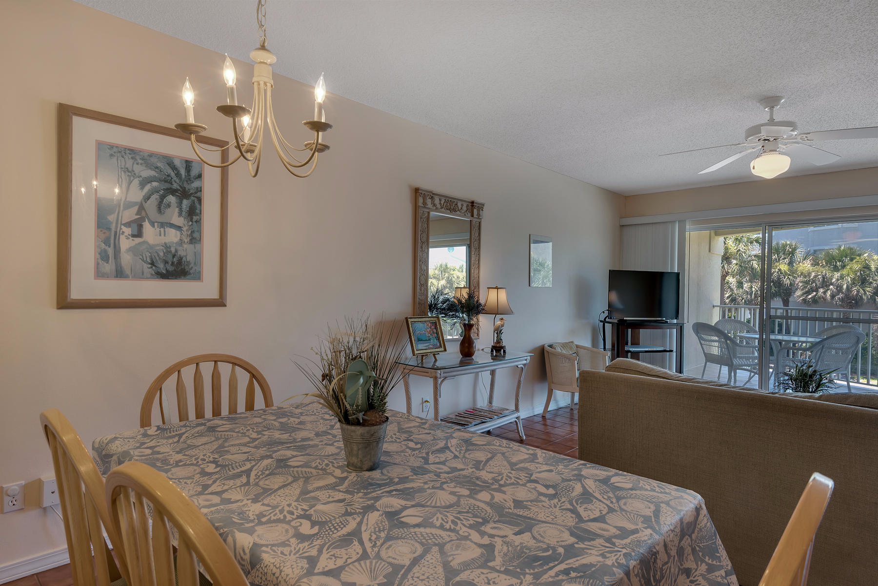 MARAVILLA CONDO 1 - Residential