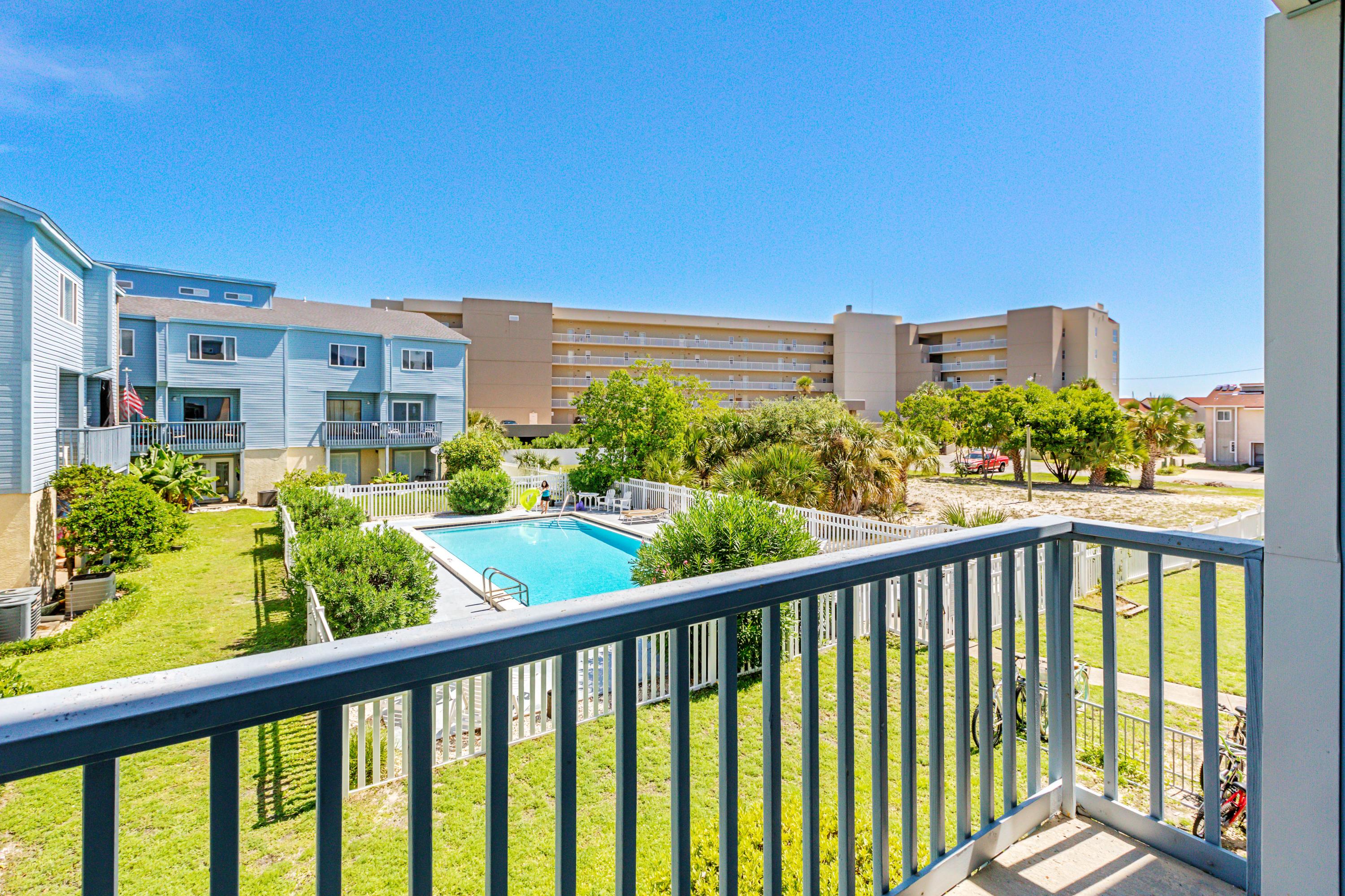 COMMODORES LANDING - Residential