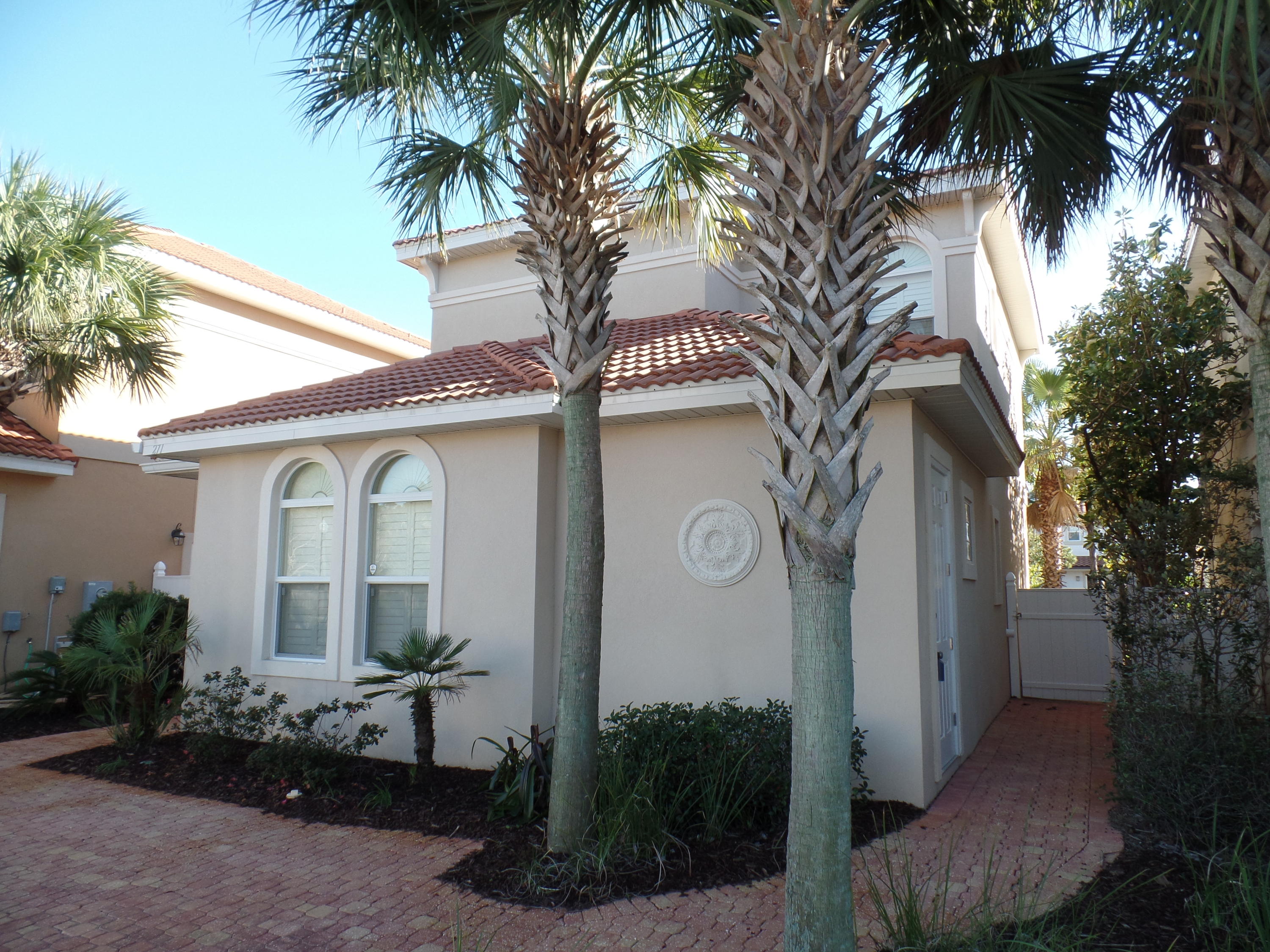 CALUSA BAY S/D - Residential