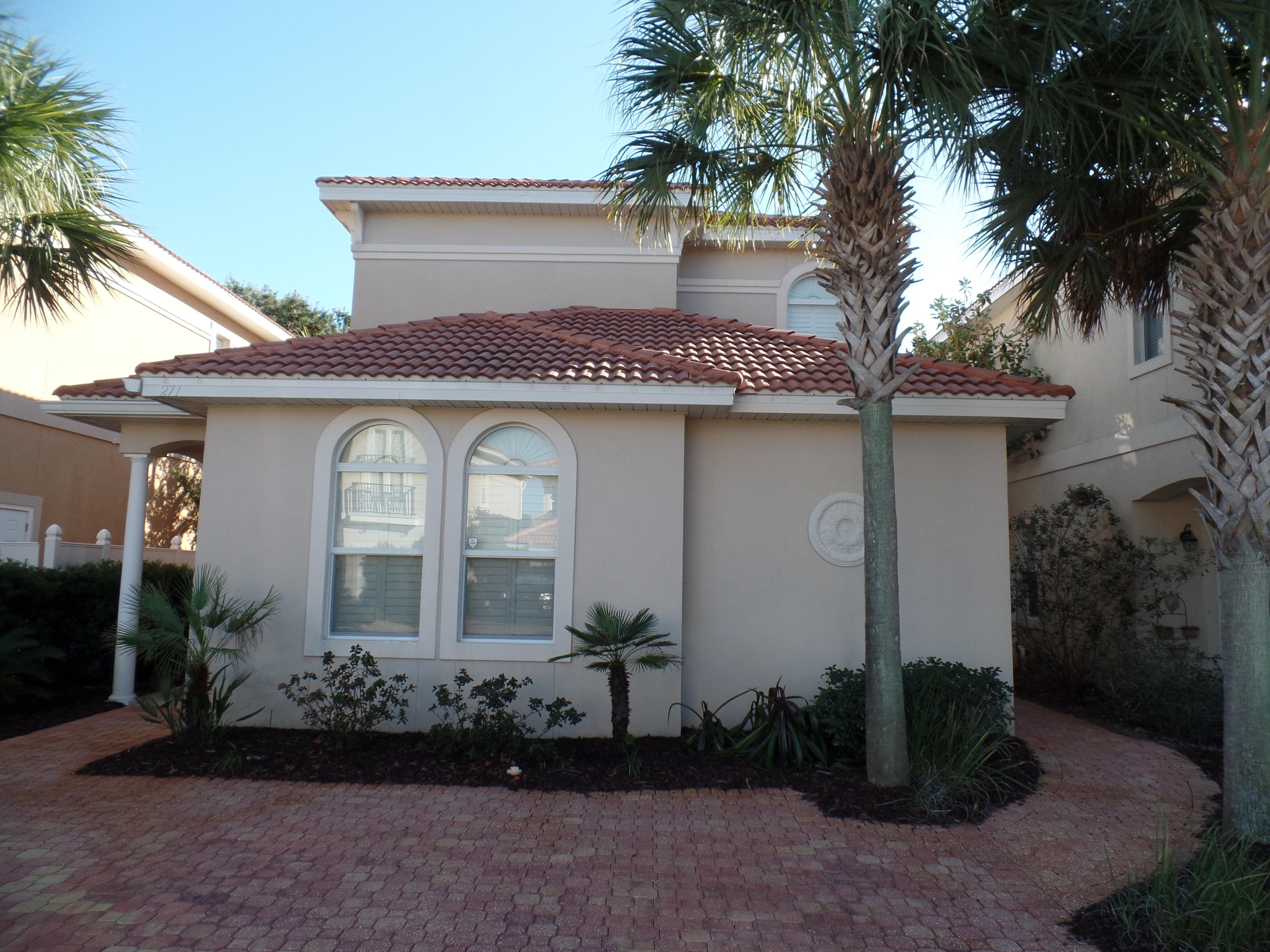 CALUSA BAY S/D - Residential