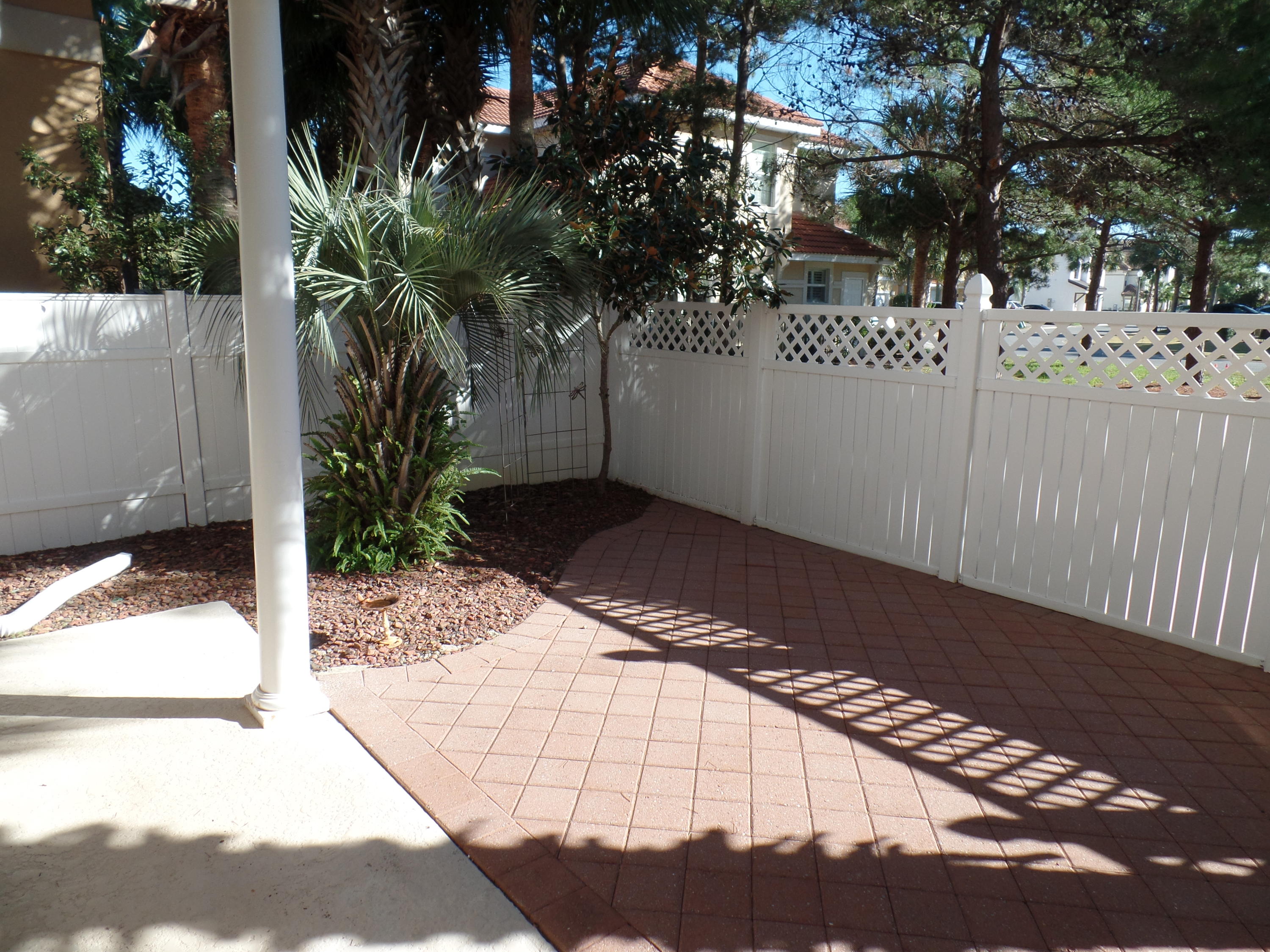CALUSA BAY S/D - Residential