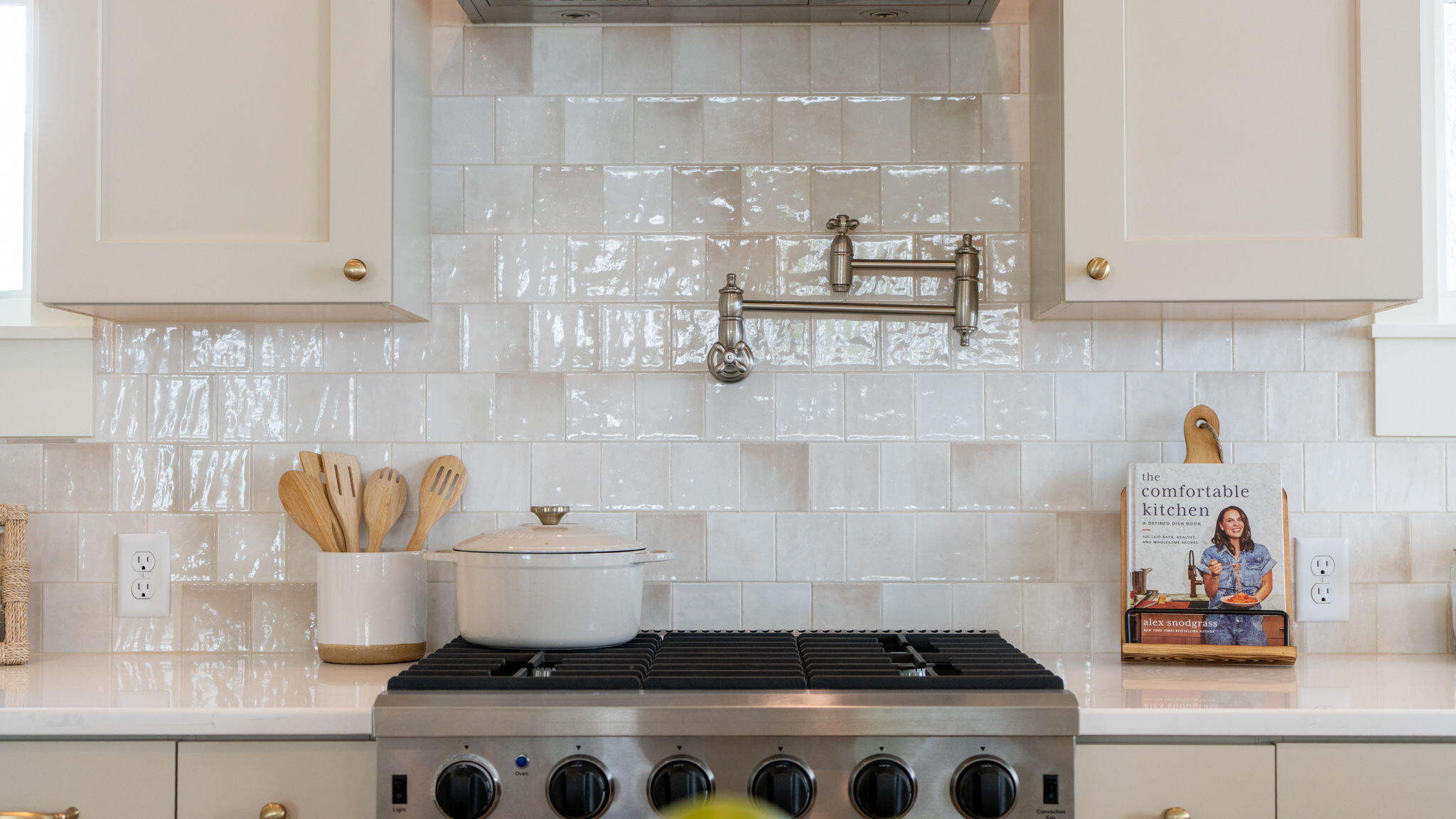 MAGNOLIA BEACH - Residential