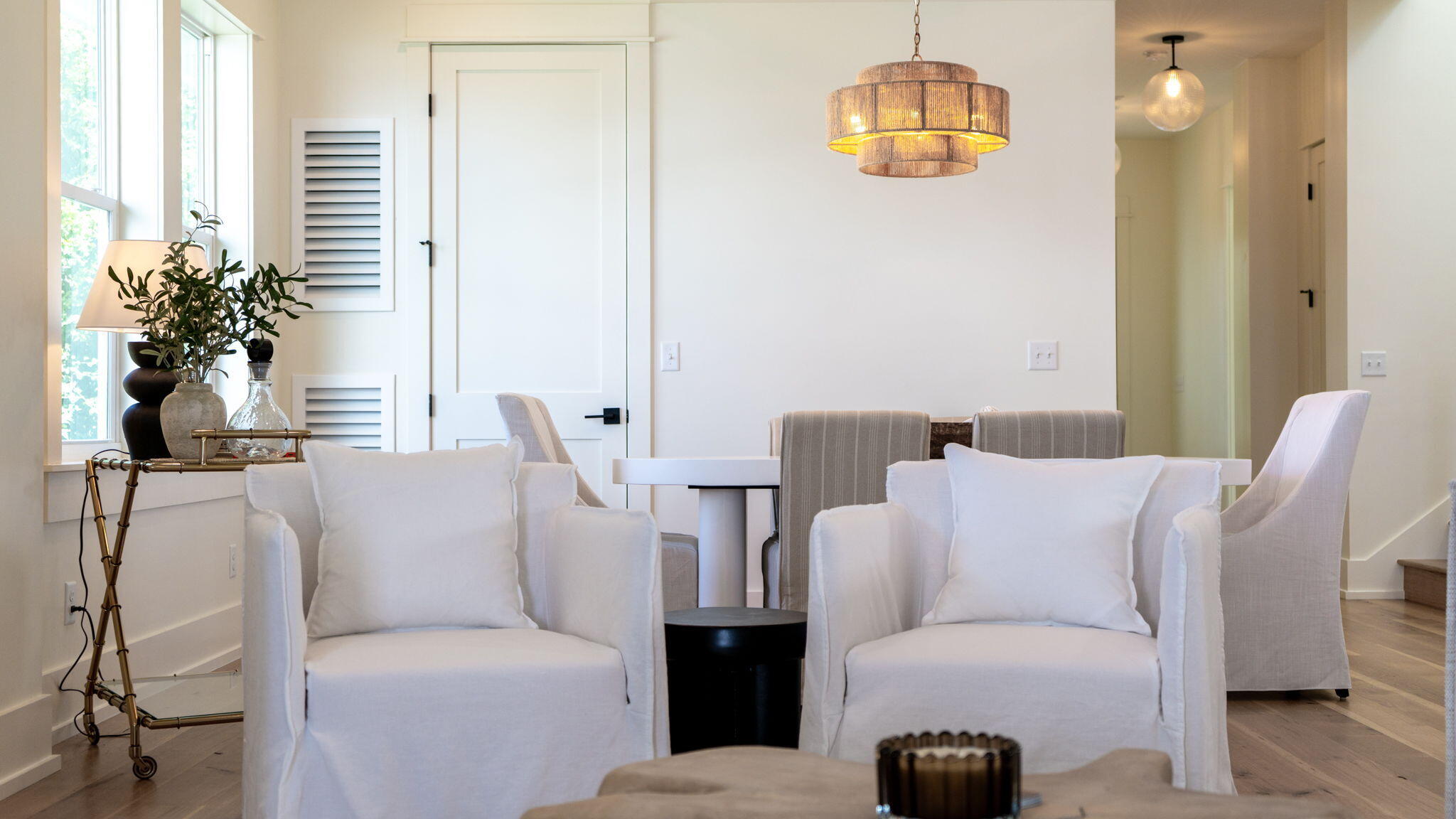 MAGNOLIA BEACH - Residential