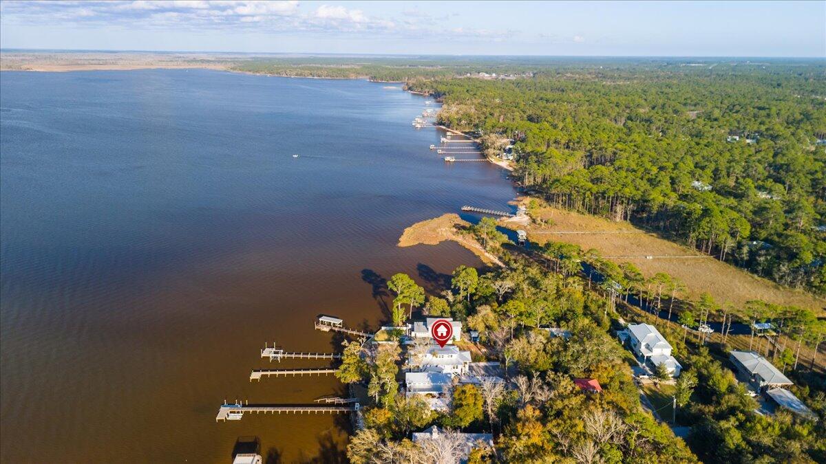 MAGNOLIA BEACH - Residential