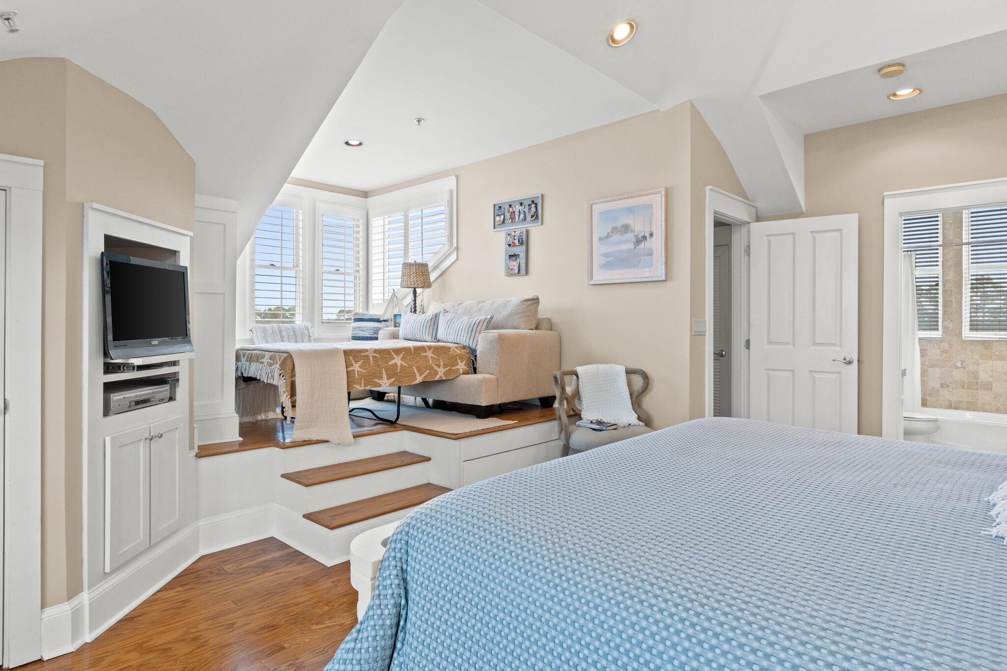 CARILLON BEACH - Residential