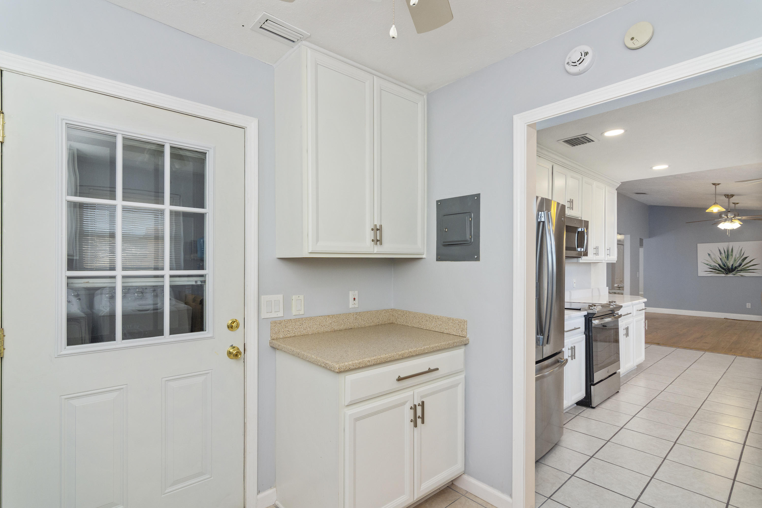 BELAIRE ESTATES - Residential