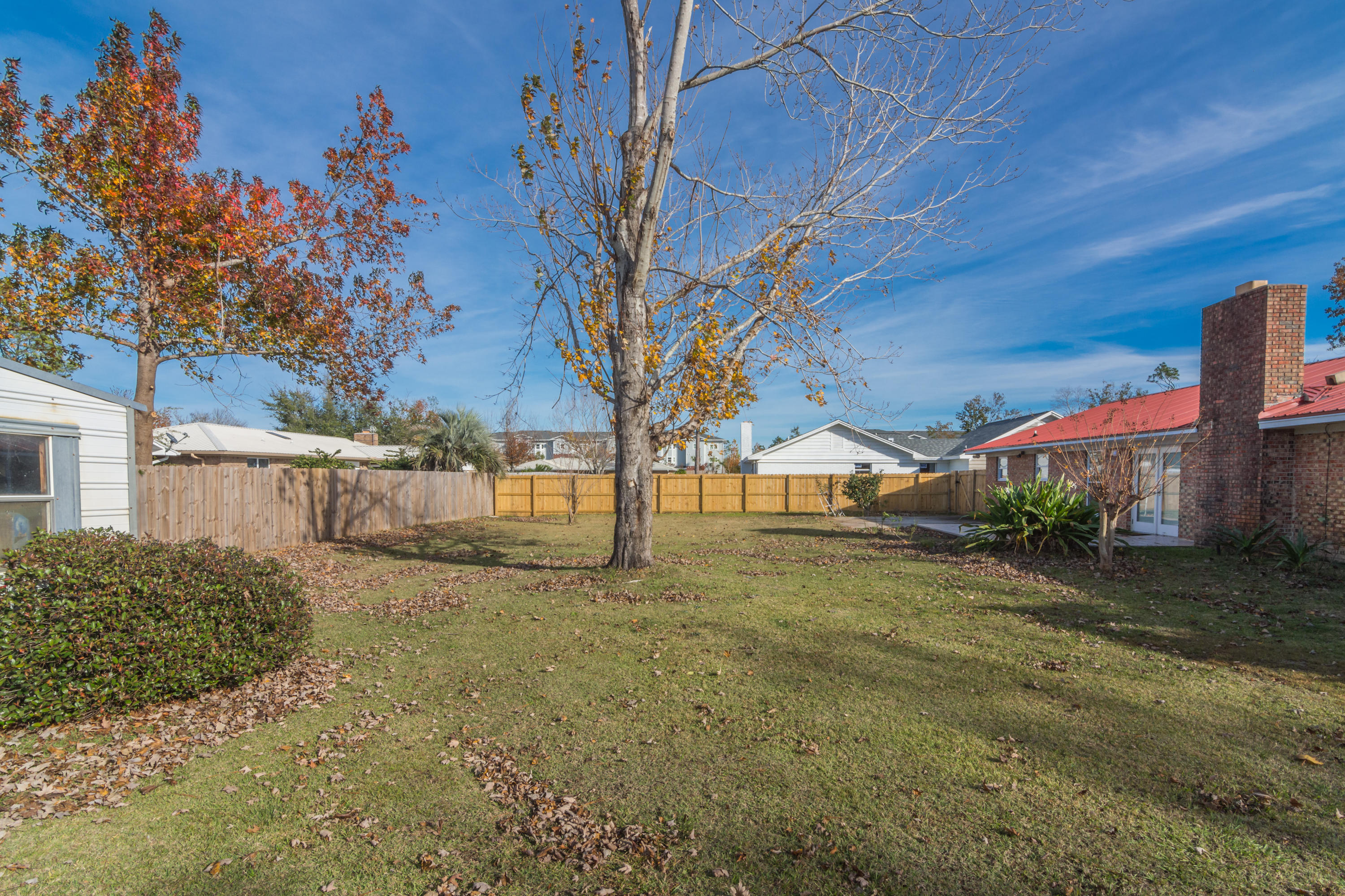 BELAIRE ESTATES - Residential