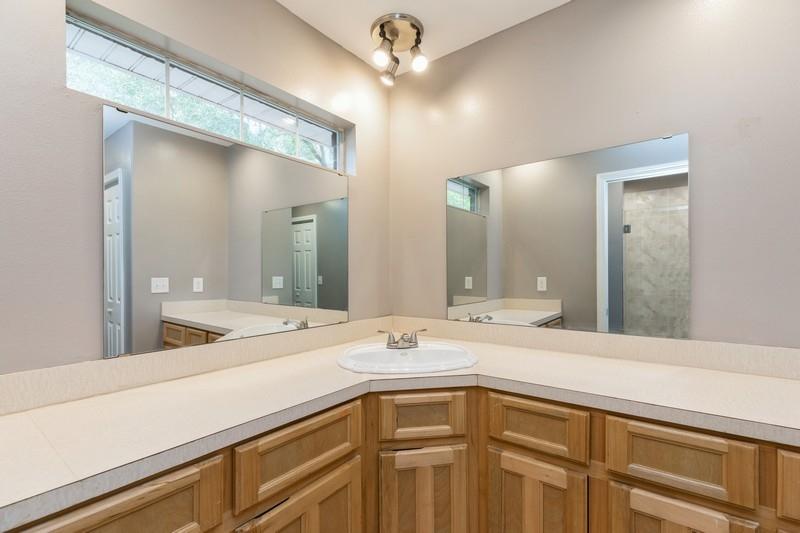 SPRING HILL ESTATES - Residential