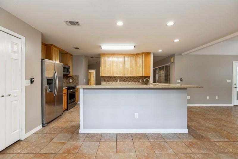 SPRING HILL ESTATES - Residential