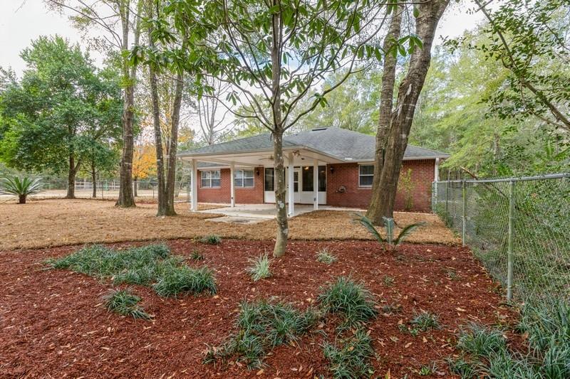 SPRING HILL ESTATES - Residential