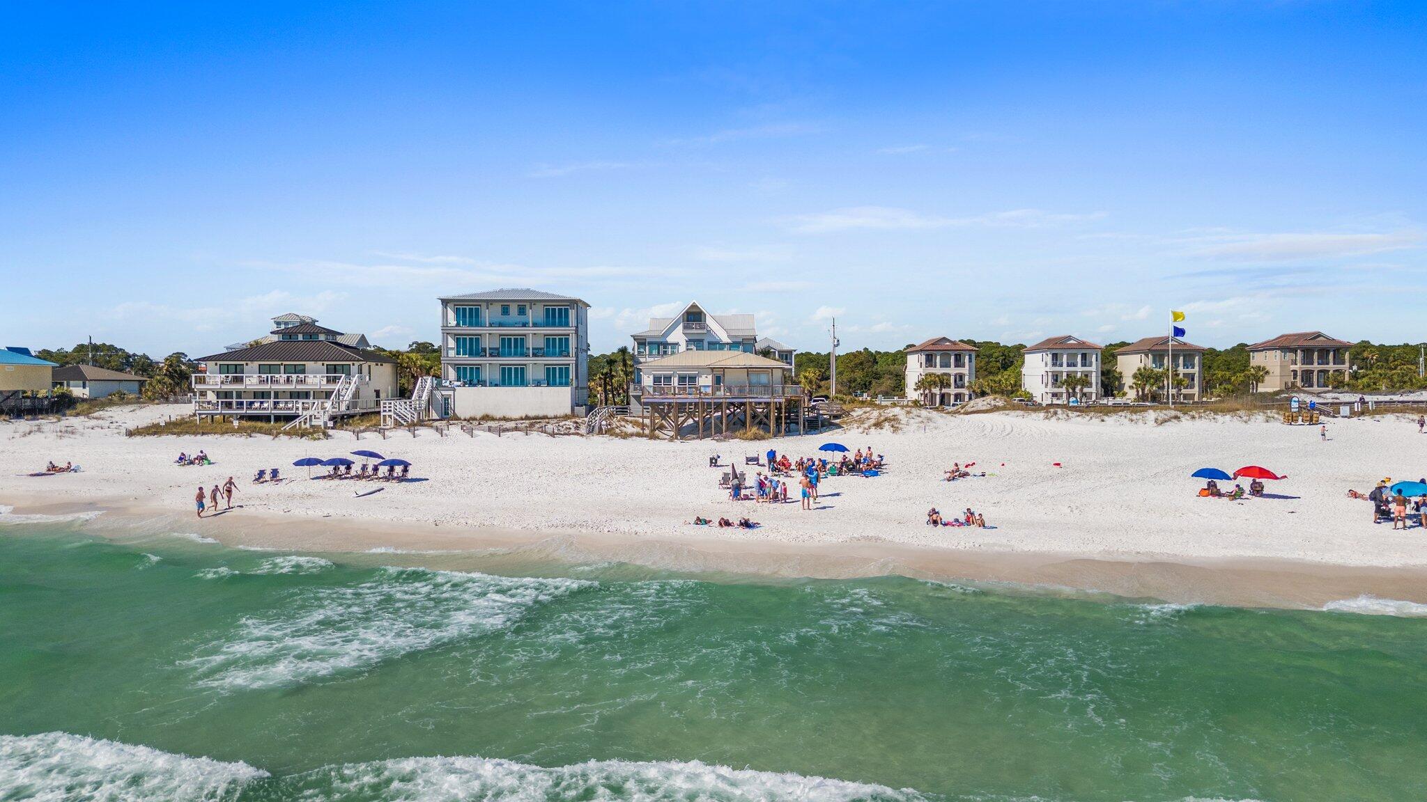 VAN WAY BEACH - Residential