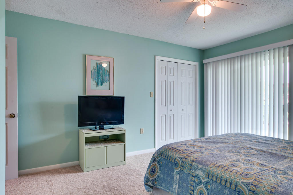 SUMMERHOUSE T/H - Residential