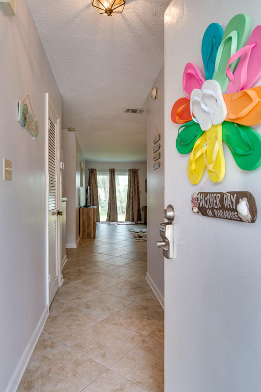 SUMMERHOUSE T/H - Residential