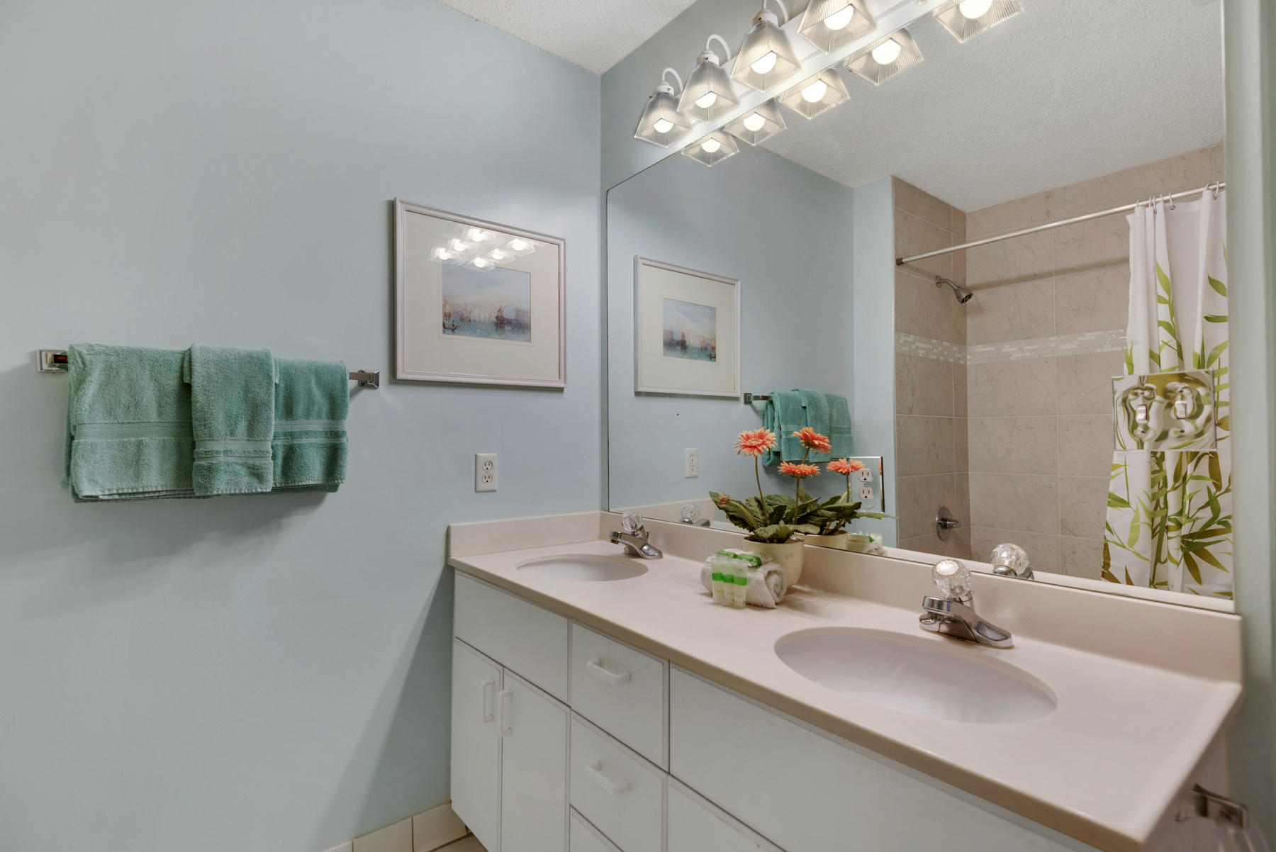 SUMMIT AT TOPS'L (THE) - Residential