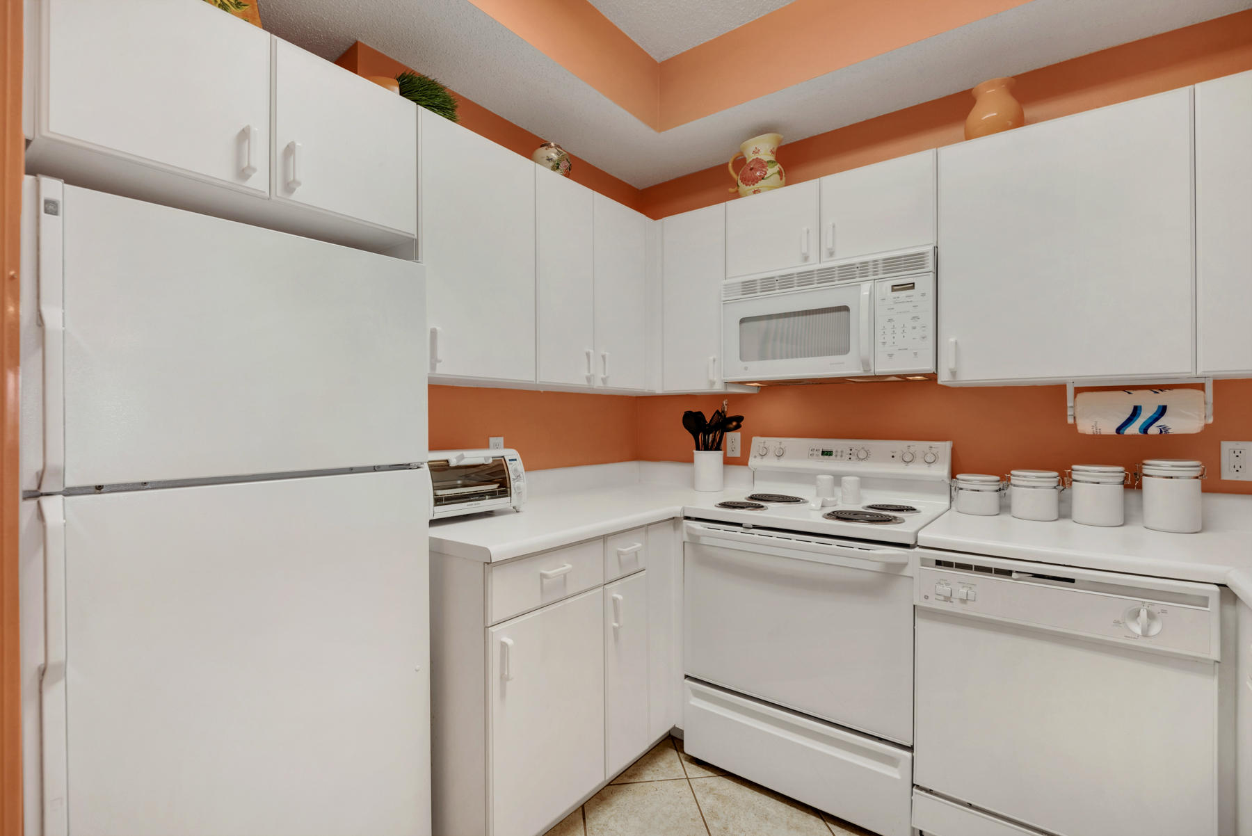 SUMMIT AT TOPS'L (THE) - Residential