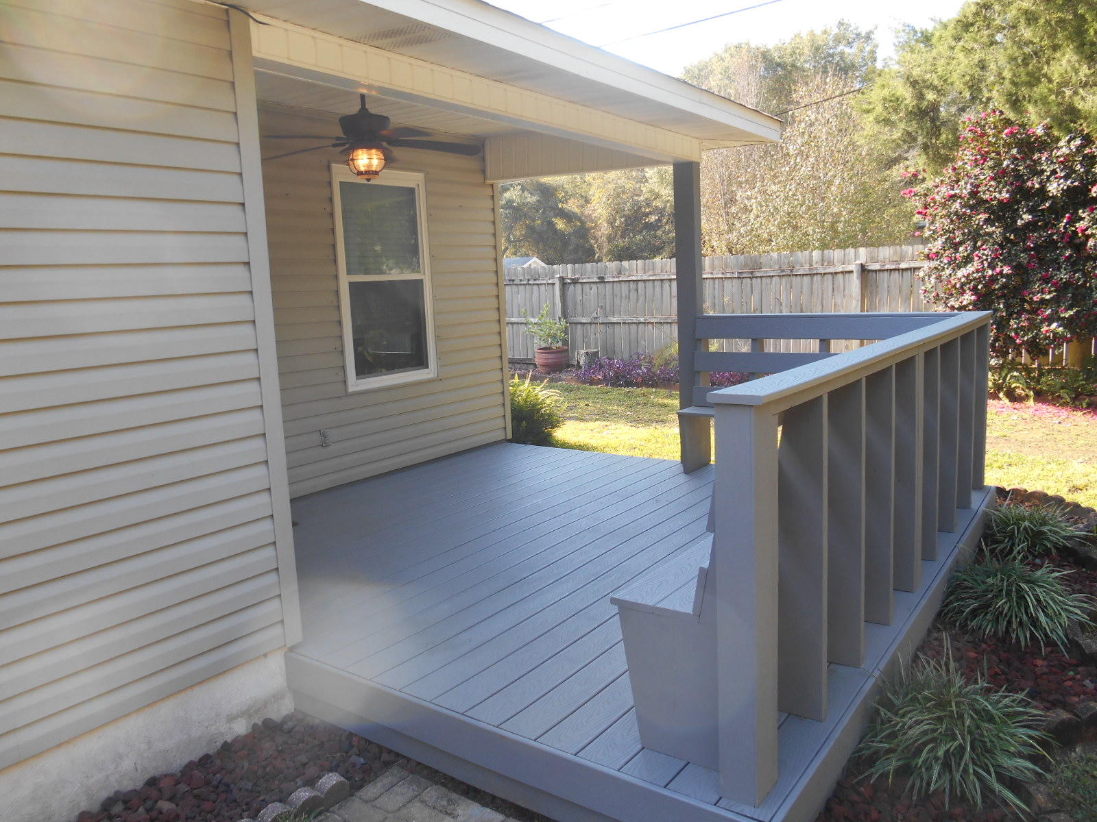 RAINBOWS END - Residential