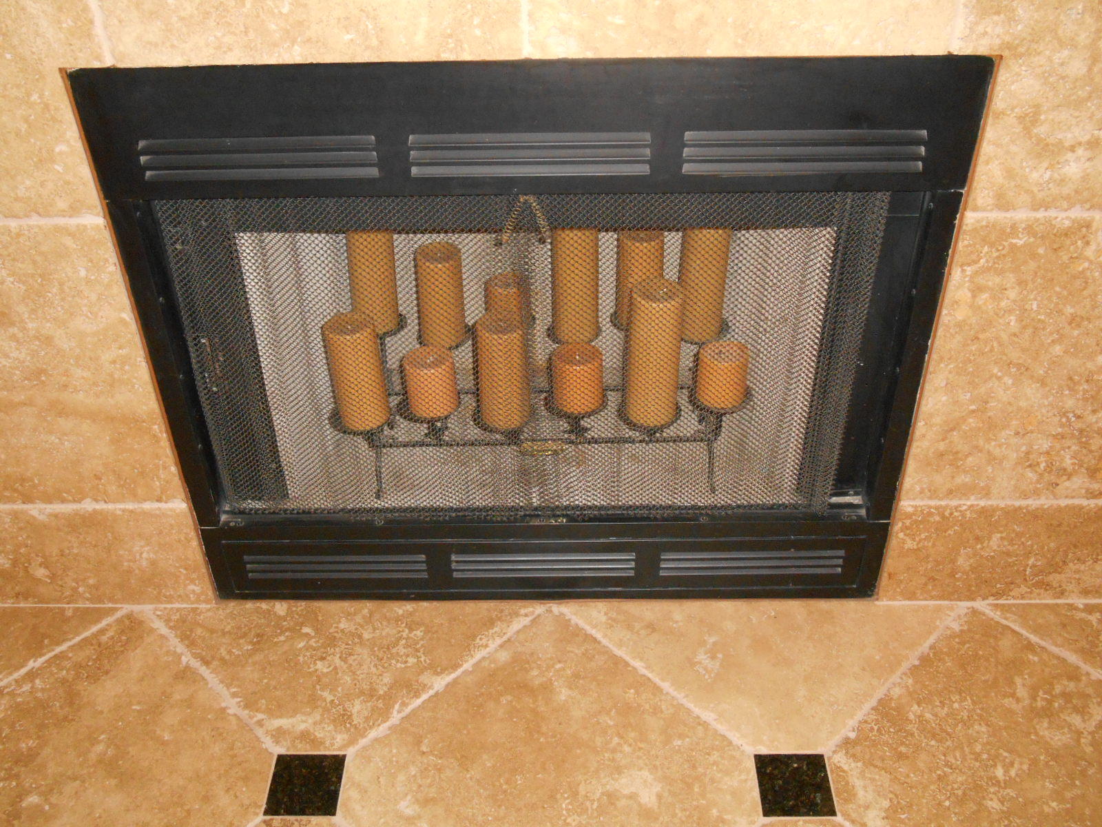 RAINBOWS END - Residential