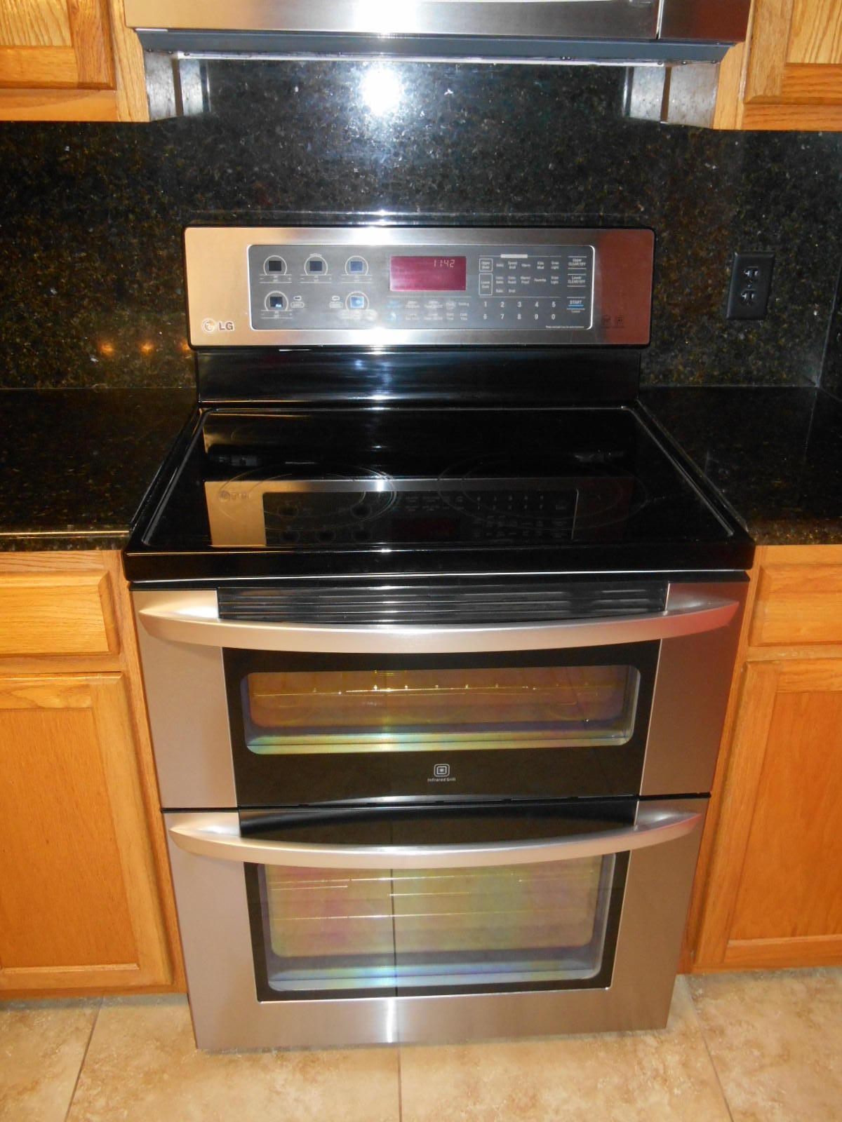 RAINBOWS END - Residential