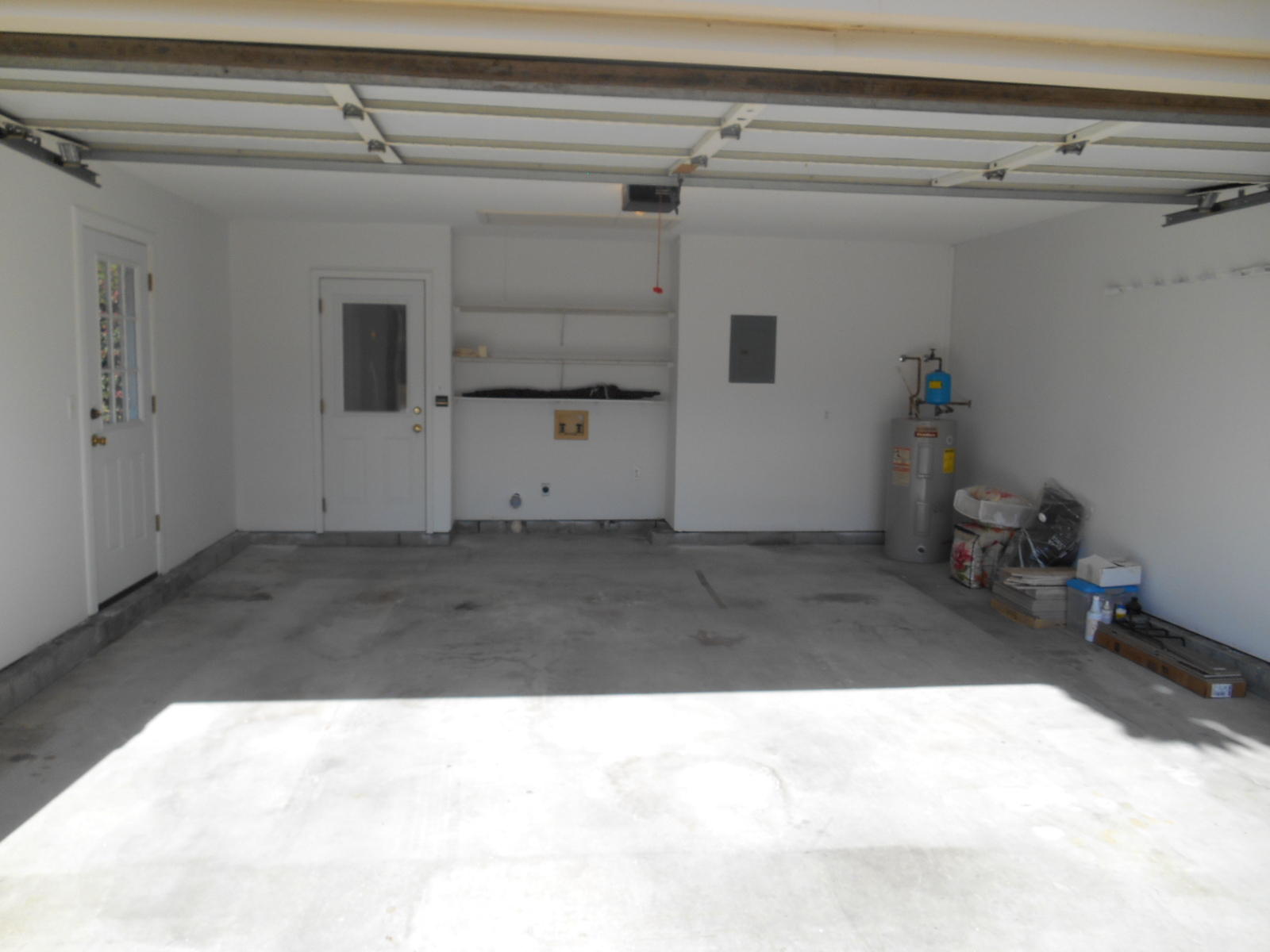 RAINBOWS END - Residential