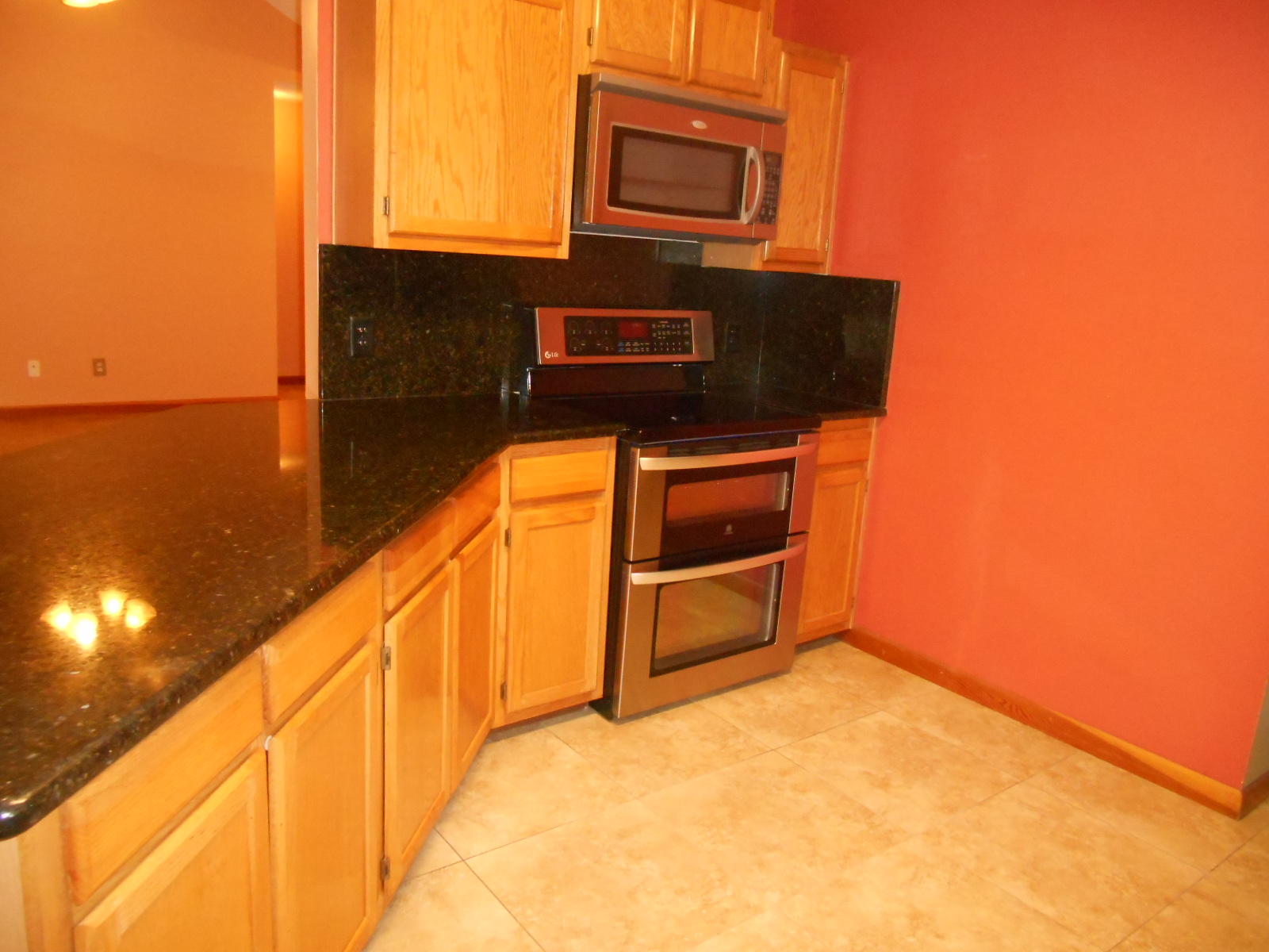 RAINBOWS END - Residential