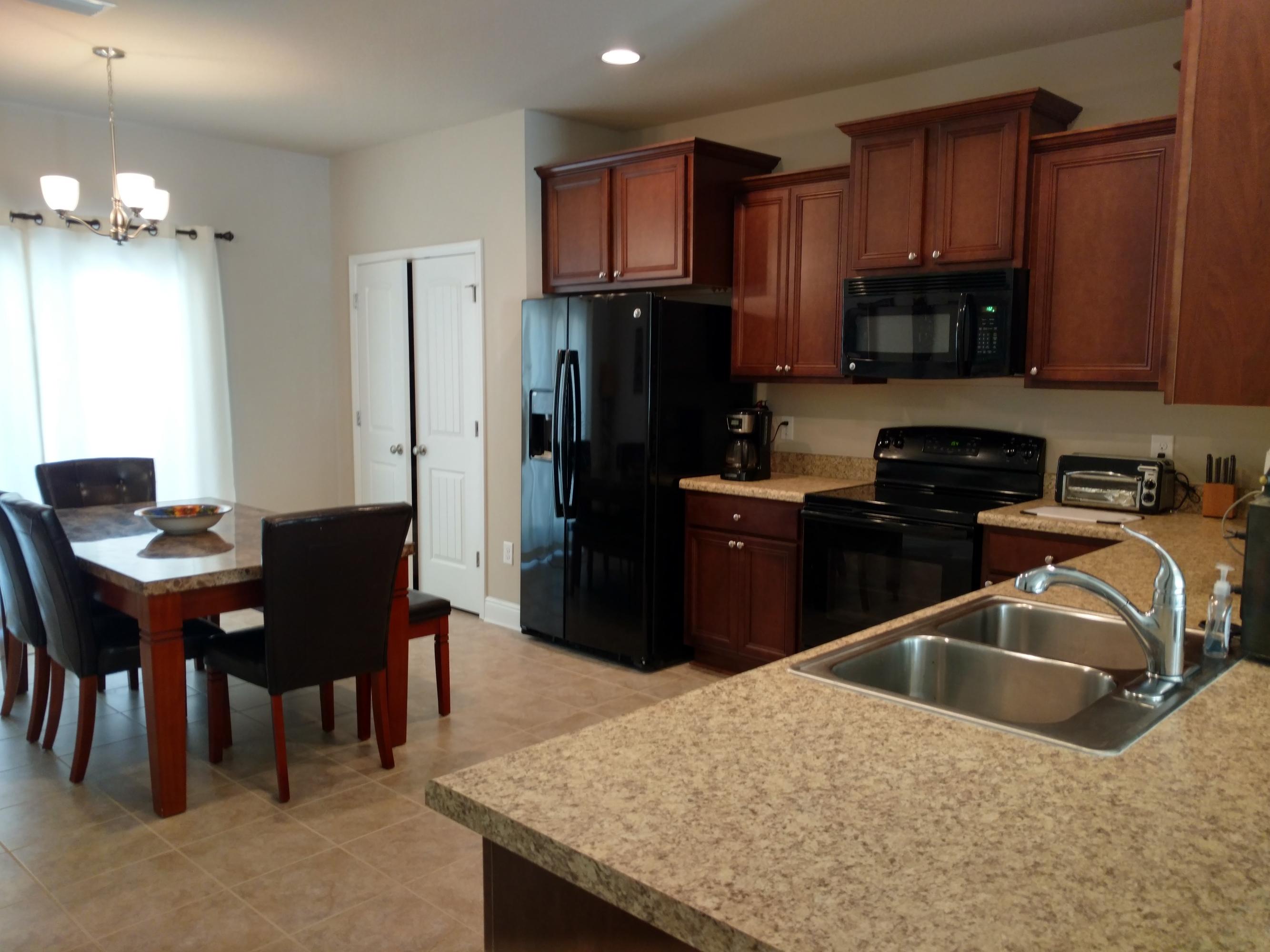 LAGRANGE LANDING - Residential