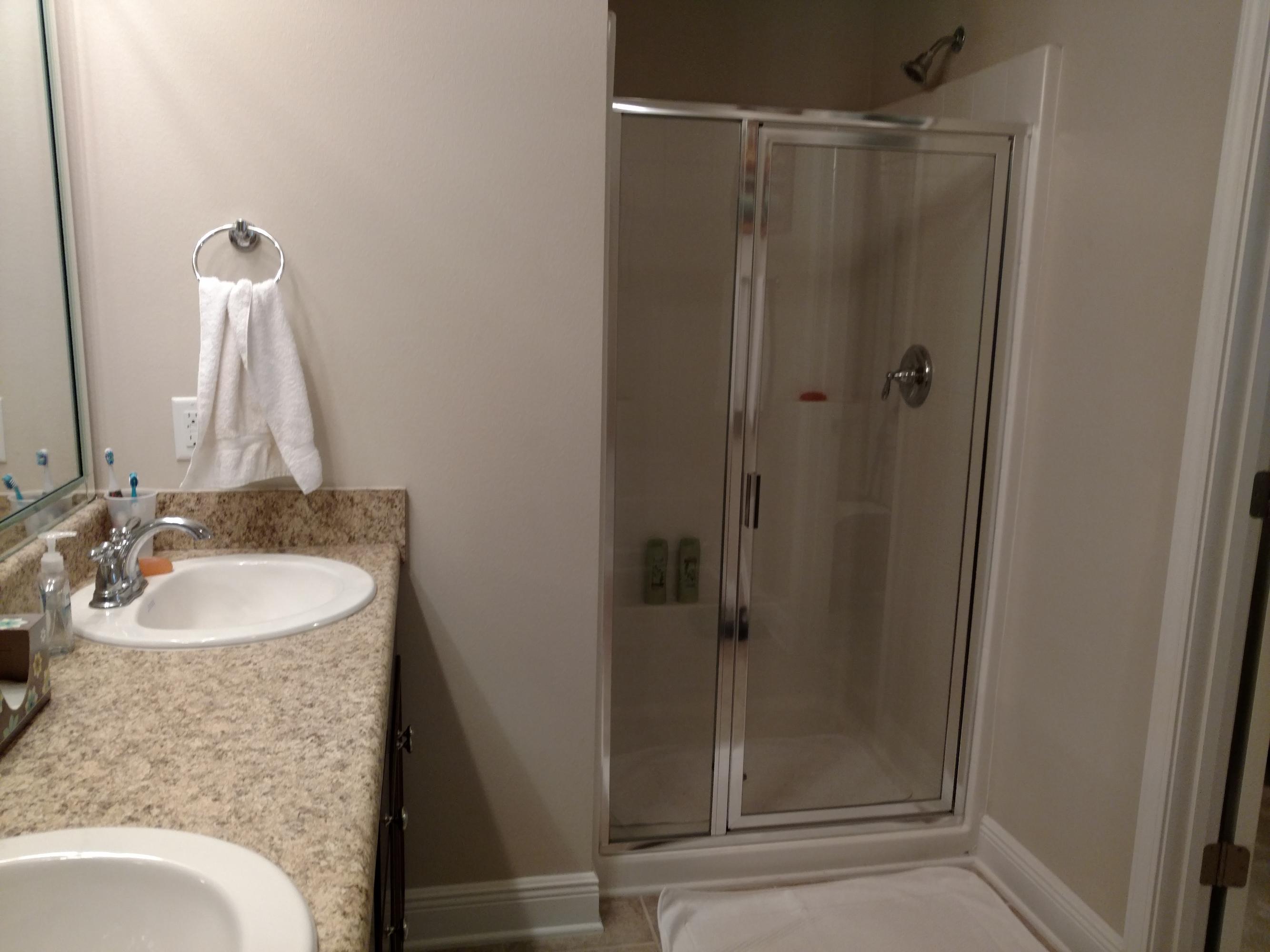 LAGRANGE LANDING - Residential